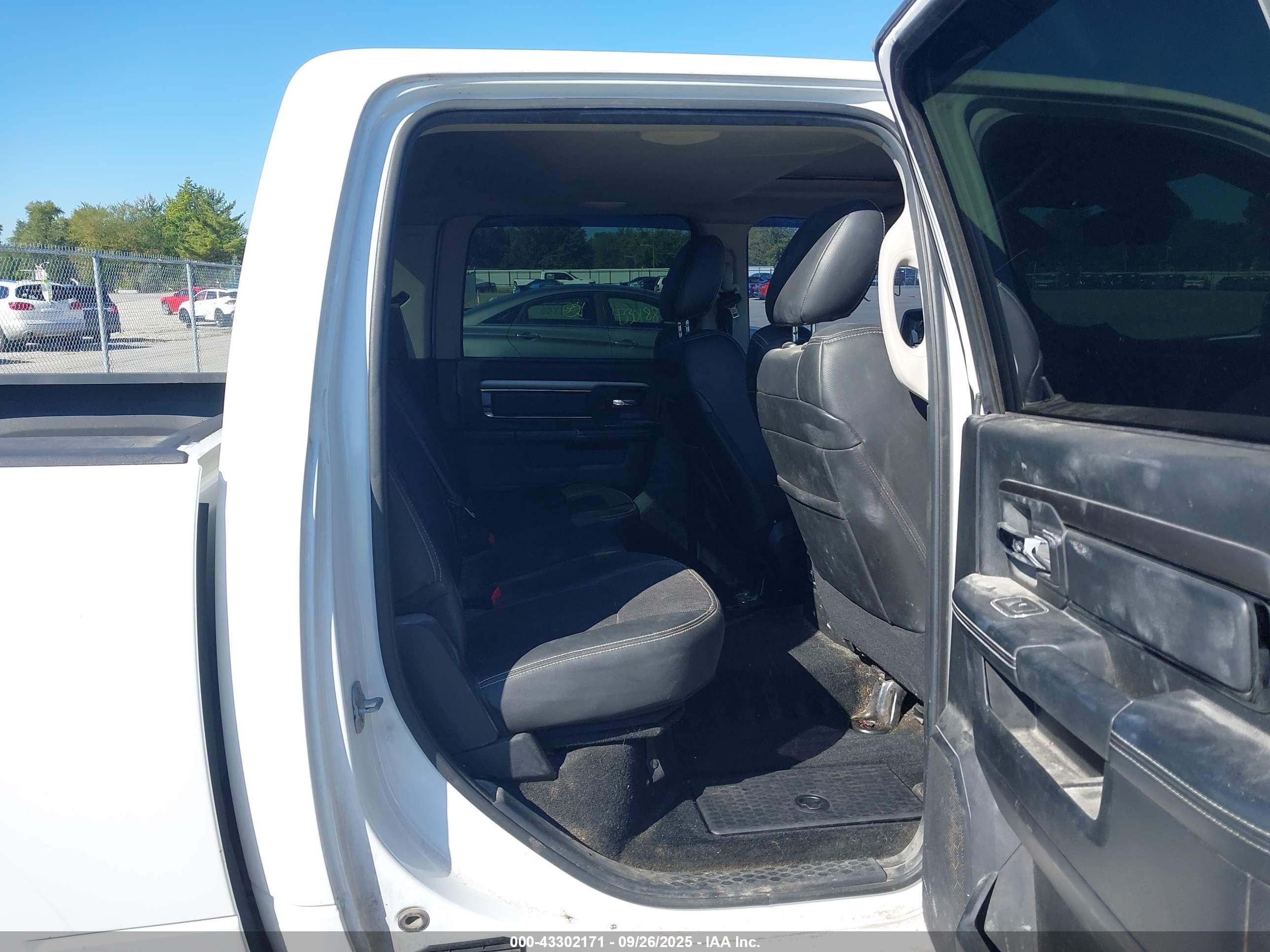 RAM 1500 image 8