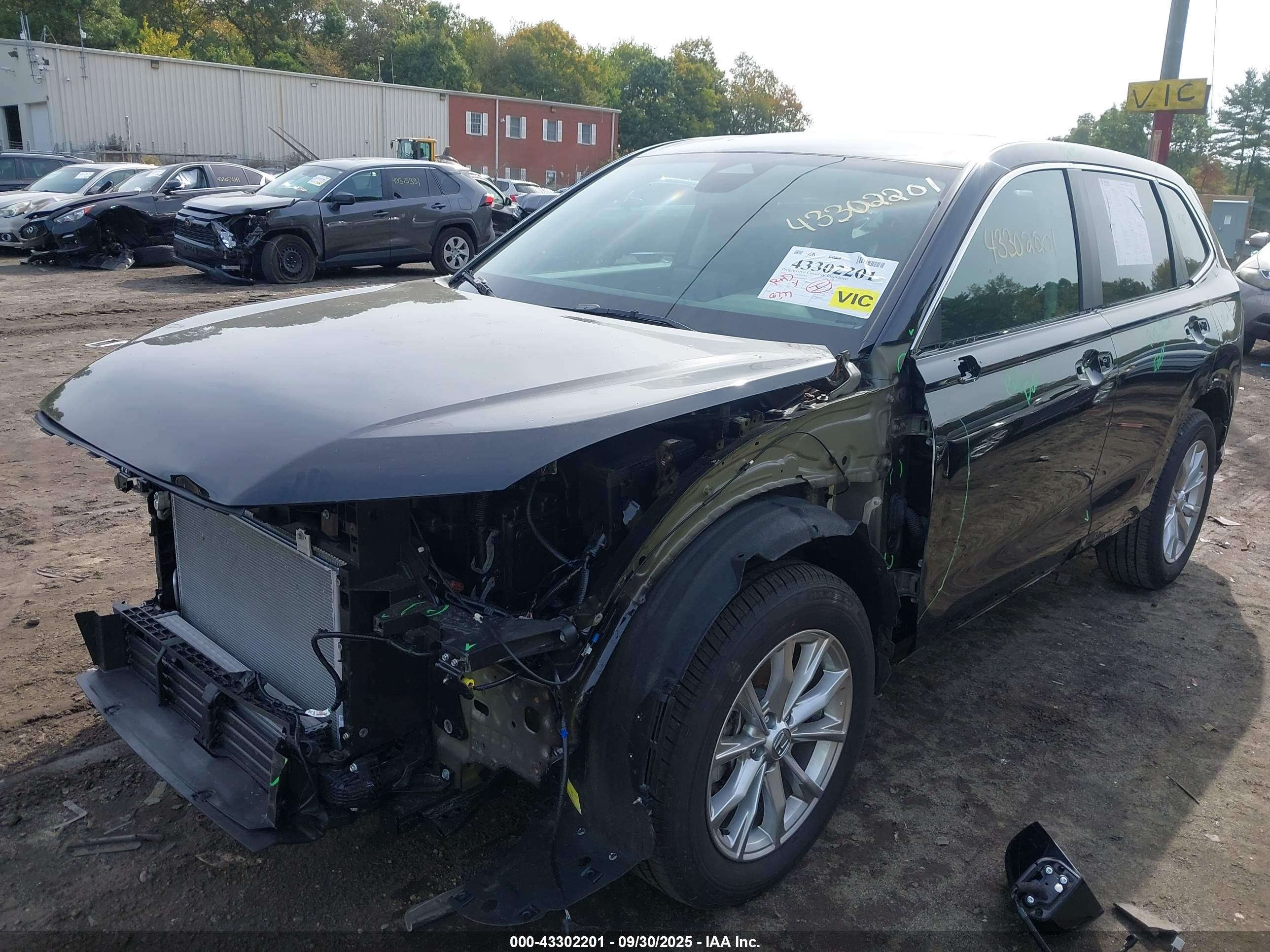 HONDA CR-V image 2