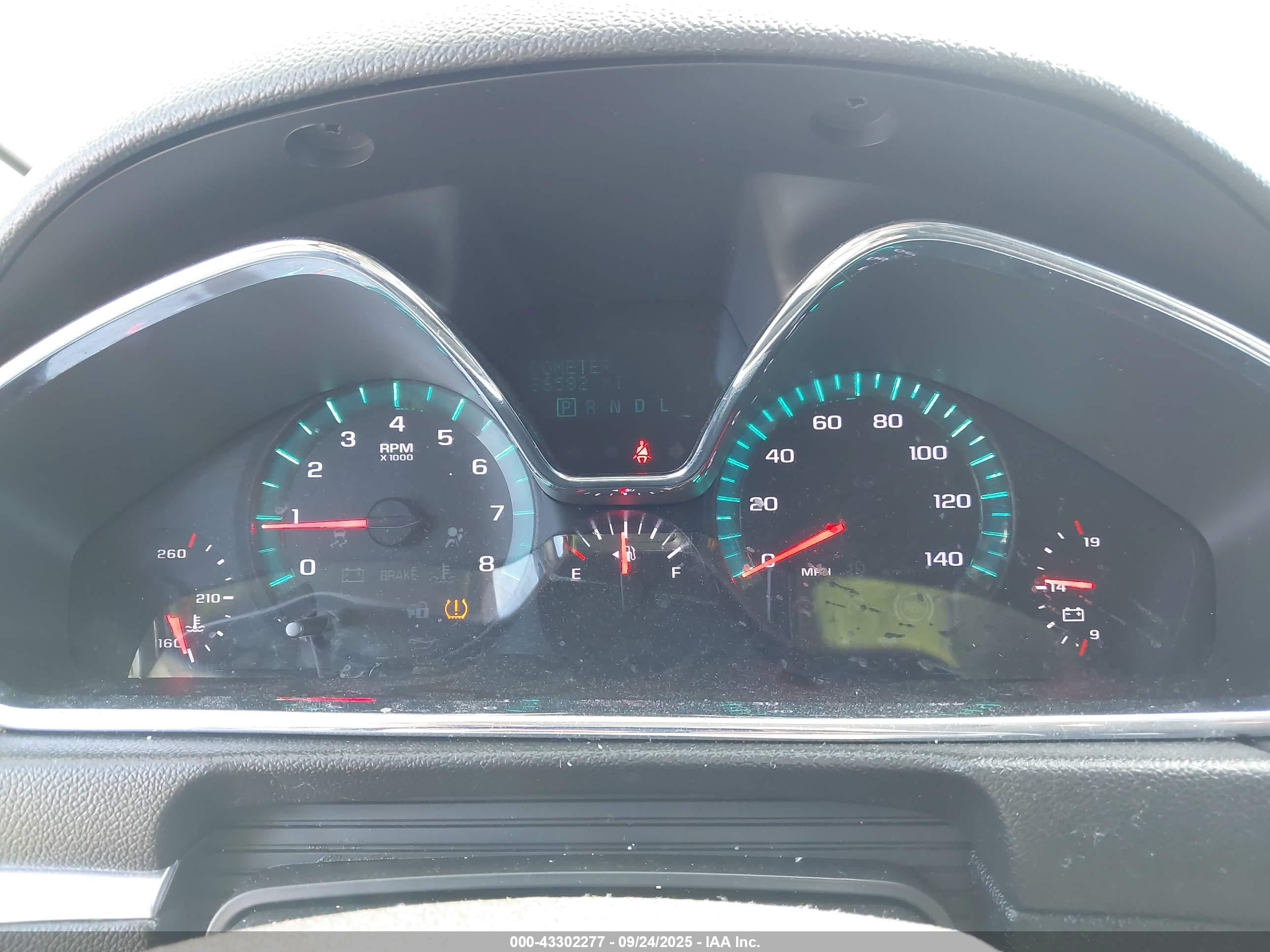 CHEVROLET TRAVERSE image 7