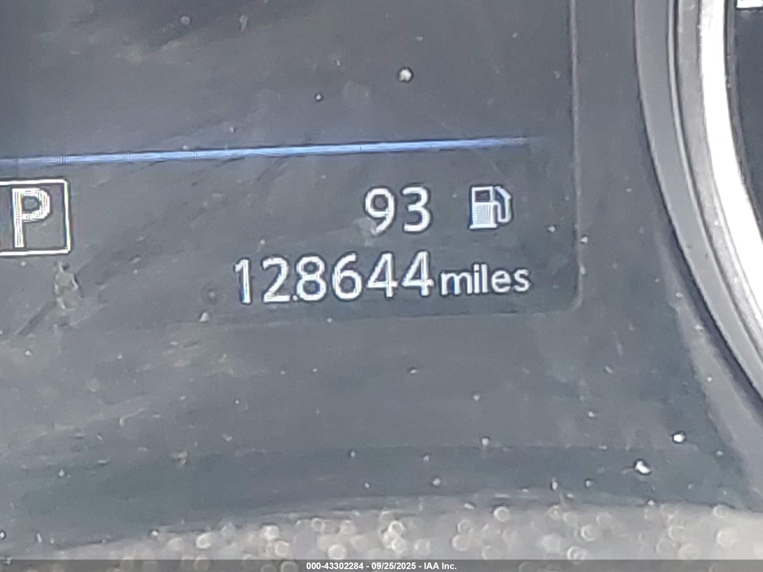 NISSAN ROGUE image 7