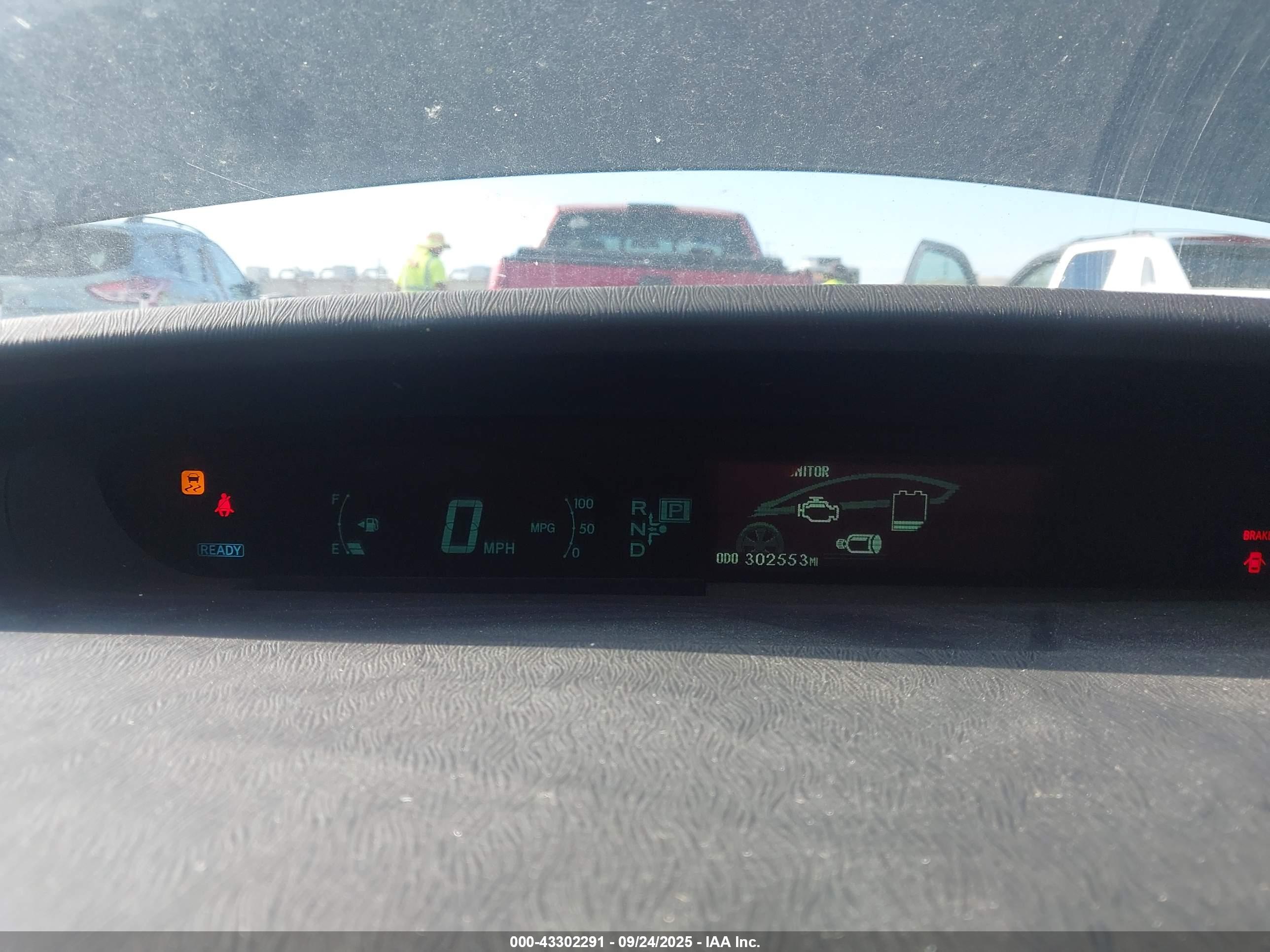 TOYOTA PRIUS image 7