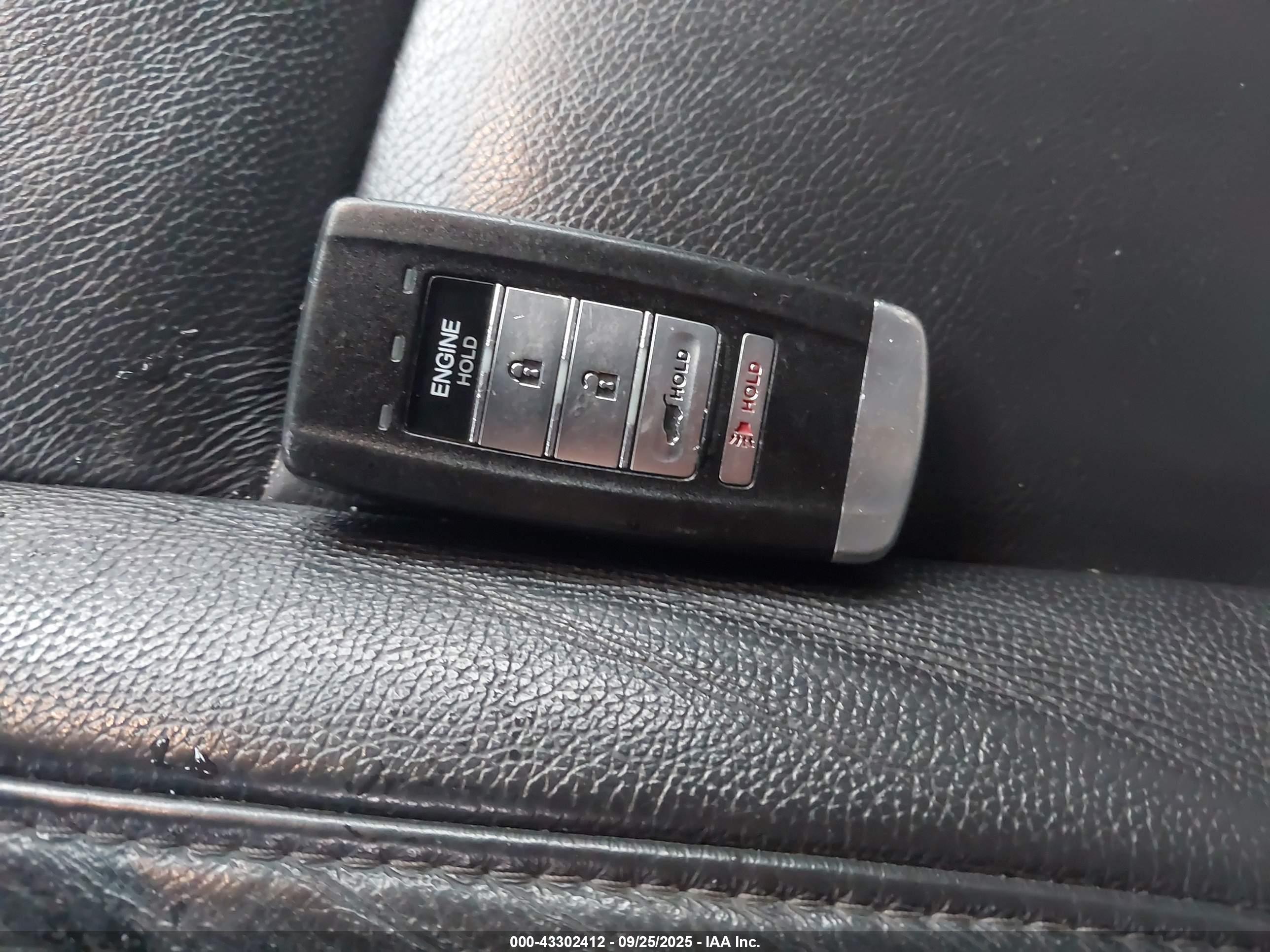 ACURA MDX image 11