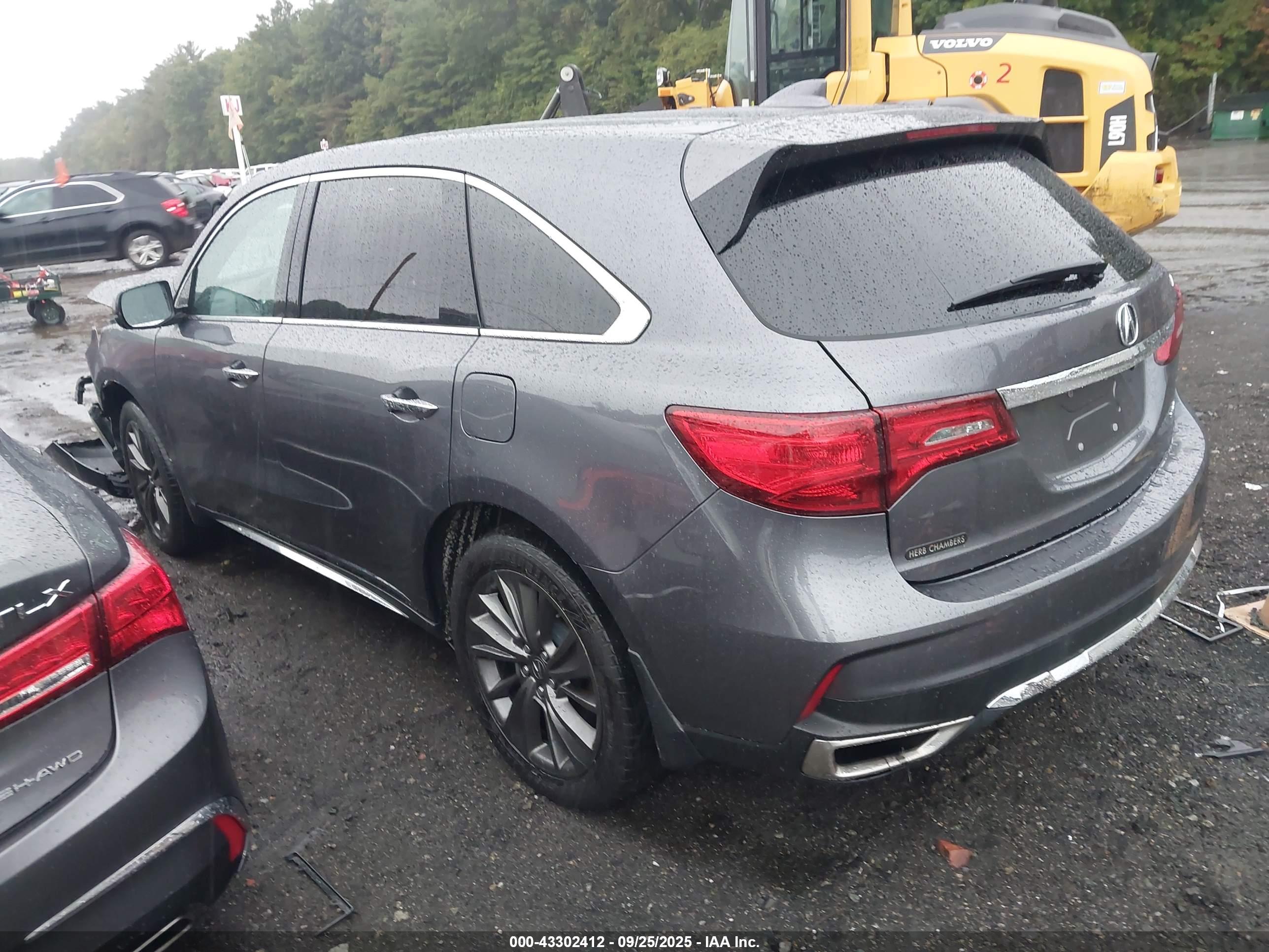 ACURA MDX image 3