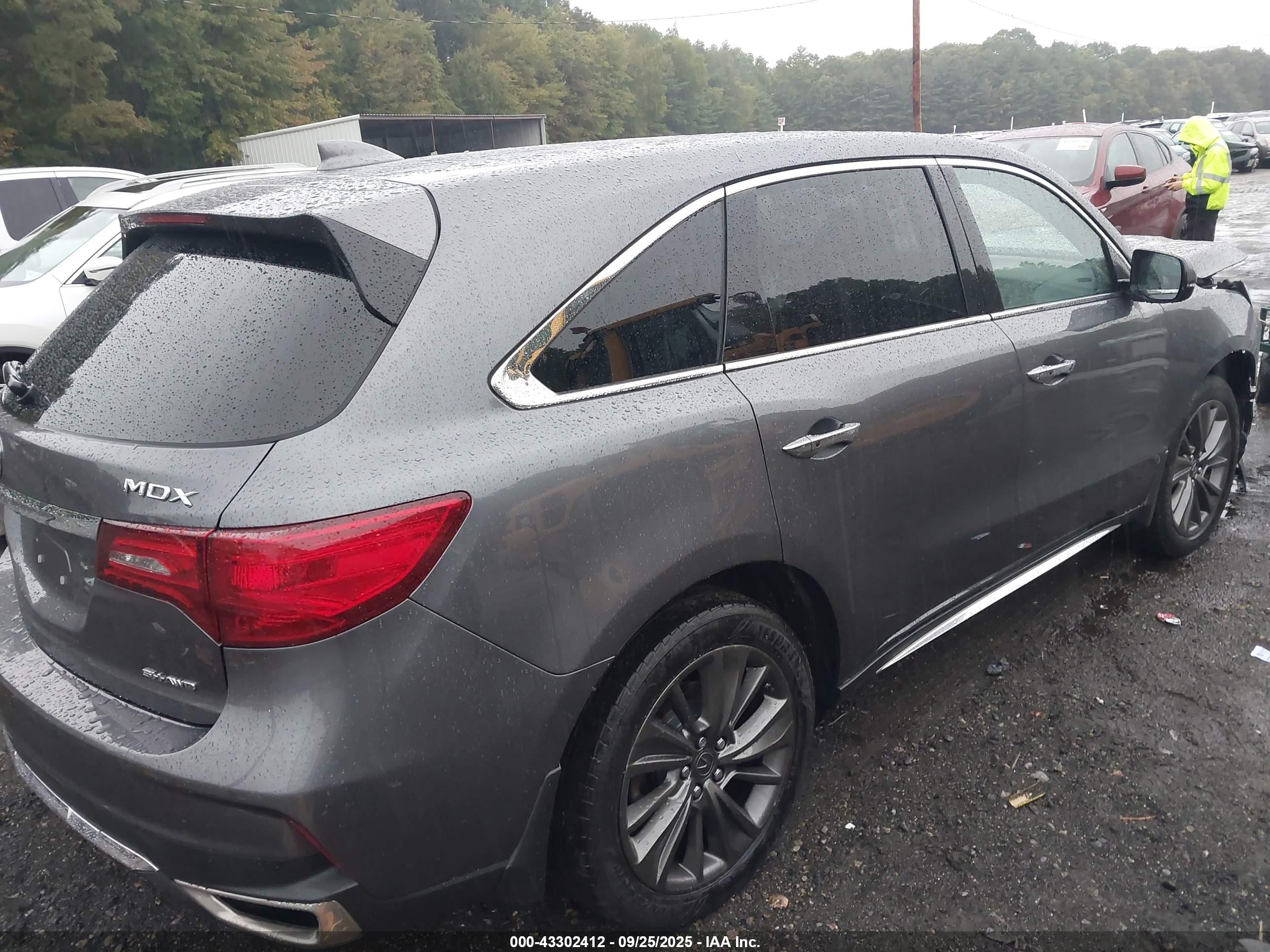 ACURA MDX image 4