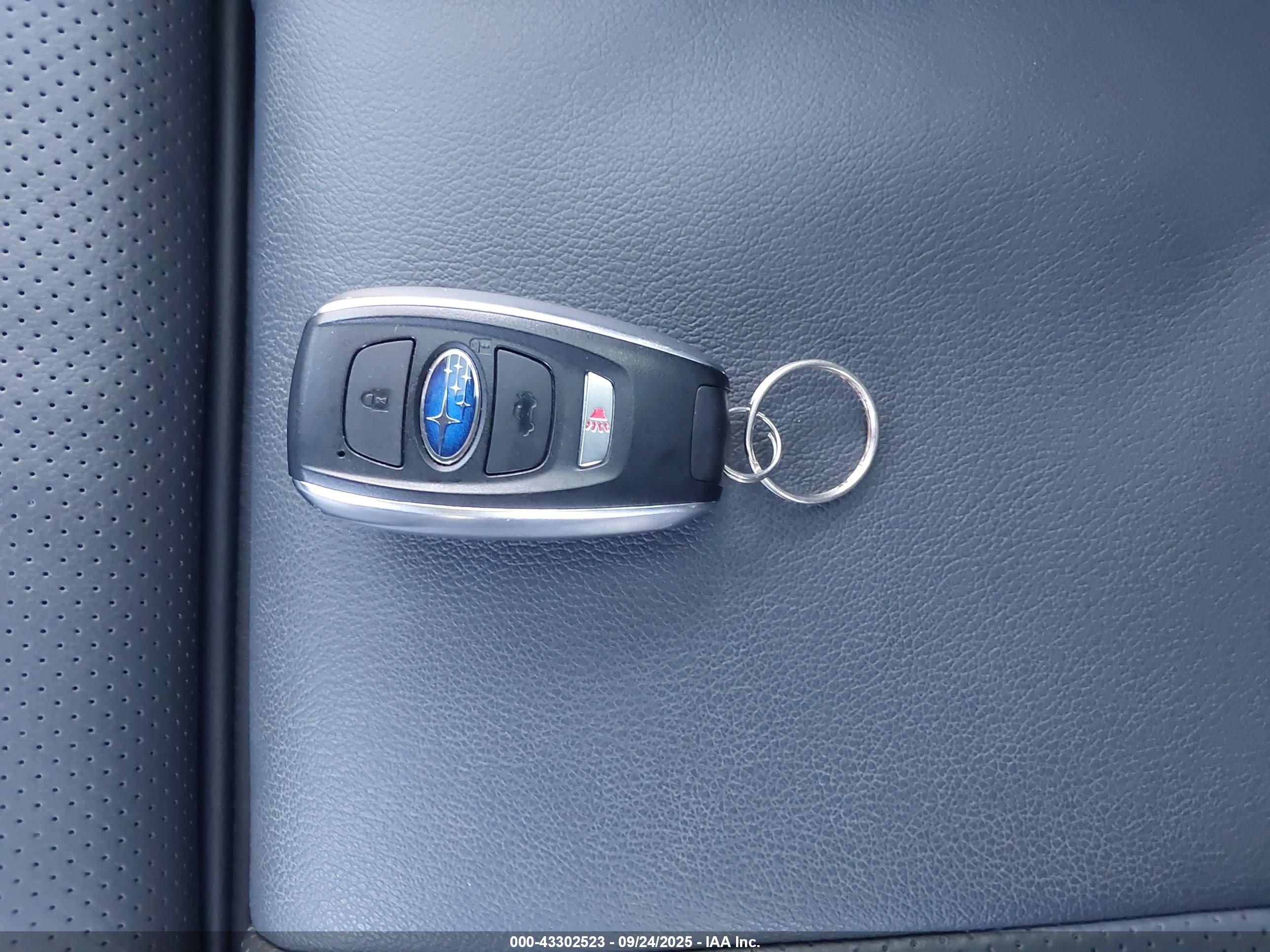 SUBARU ASCENT image 11