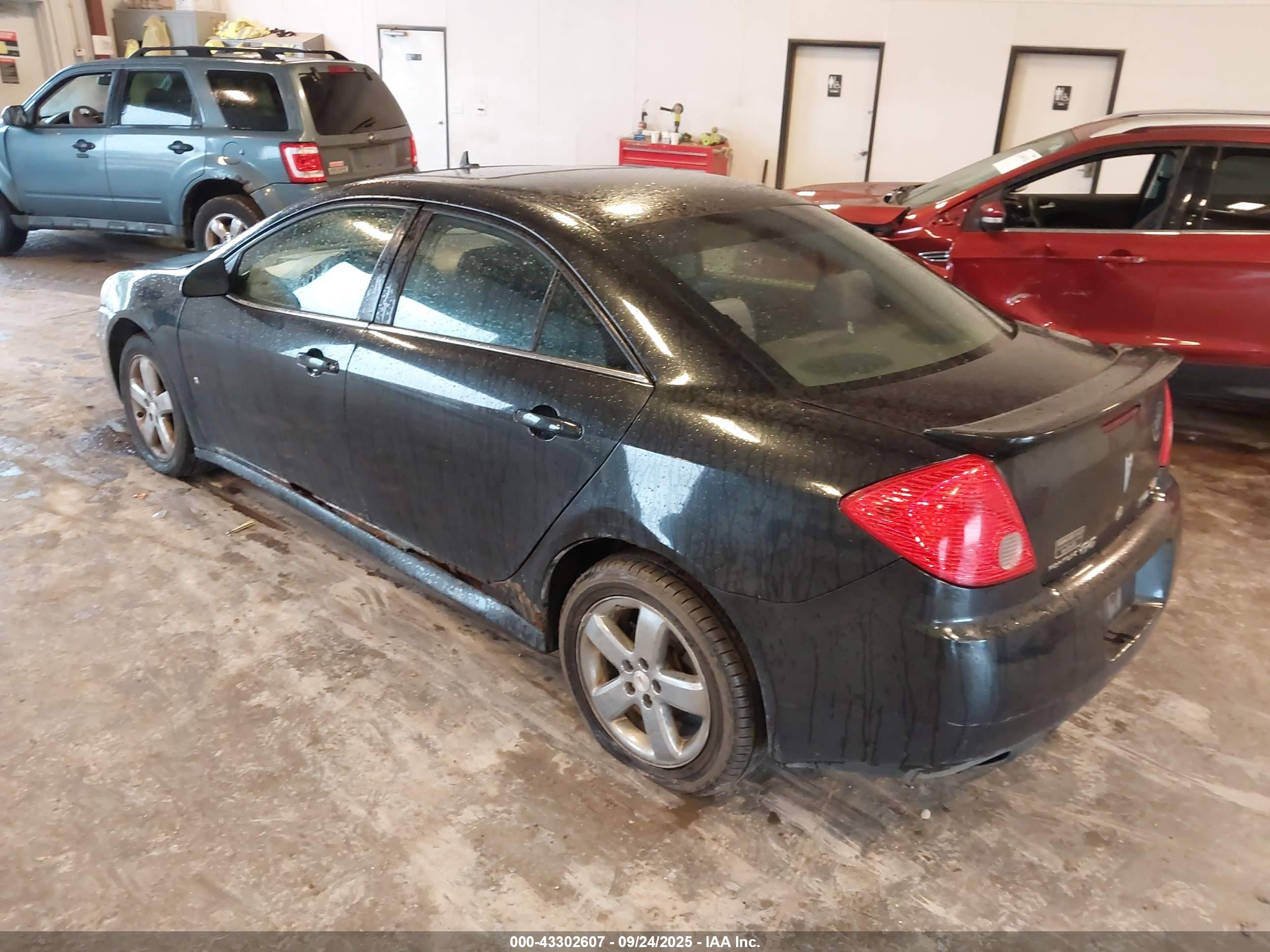 PONTIAC G6 image 3
