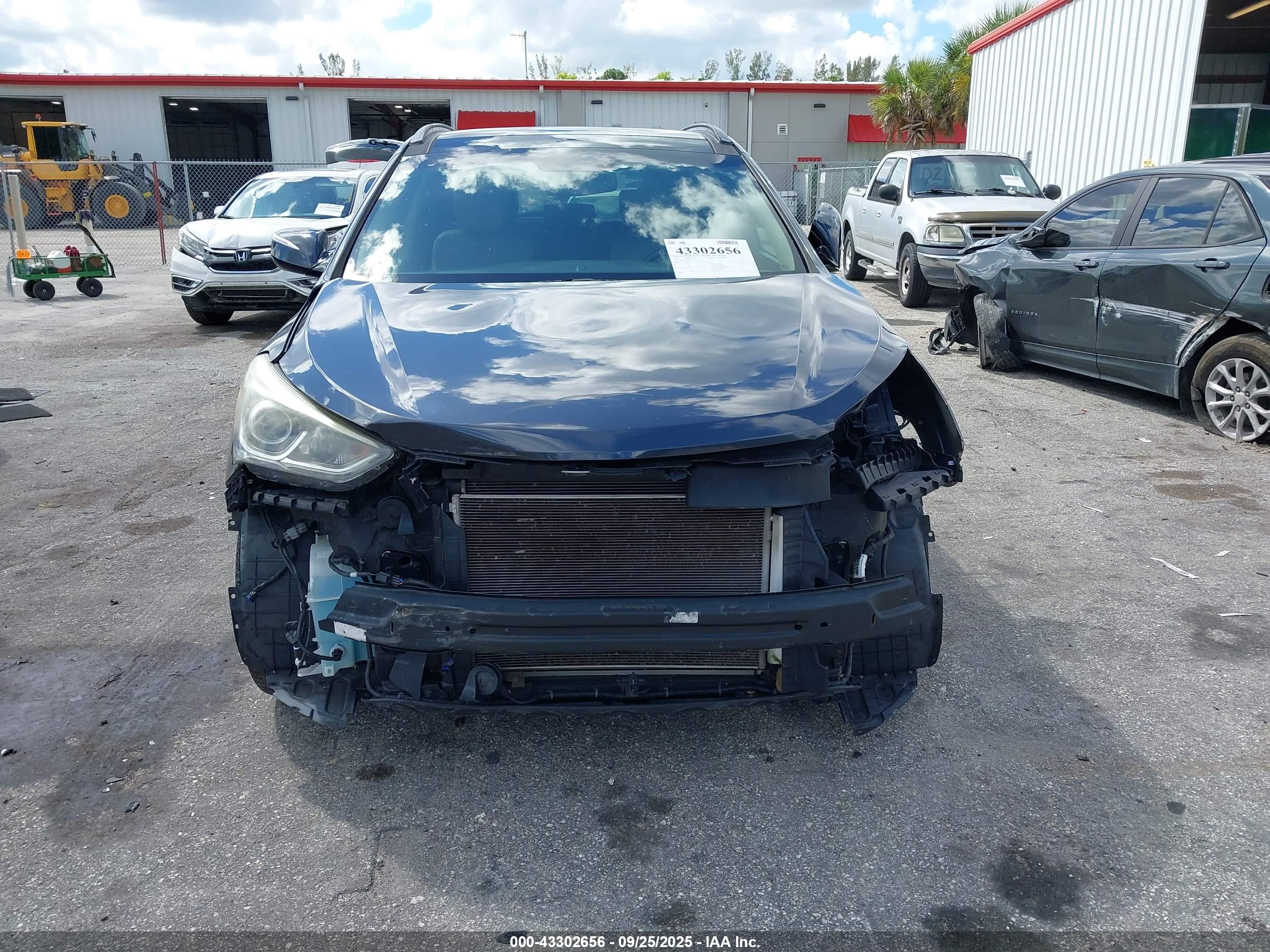 HYUNDAI SANTA image 6