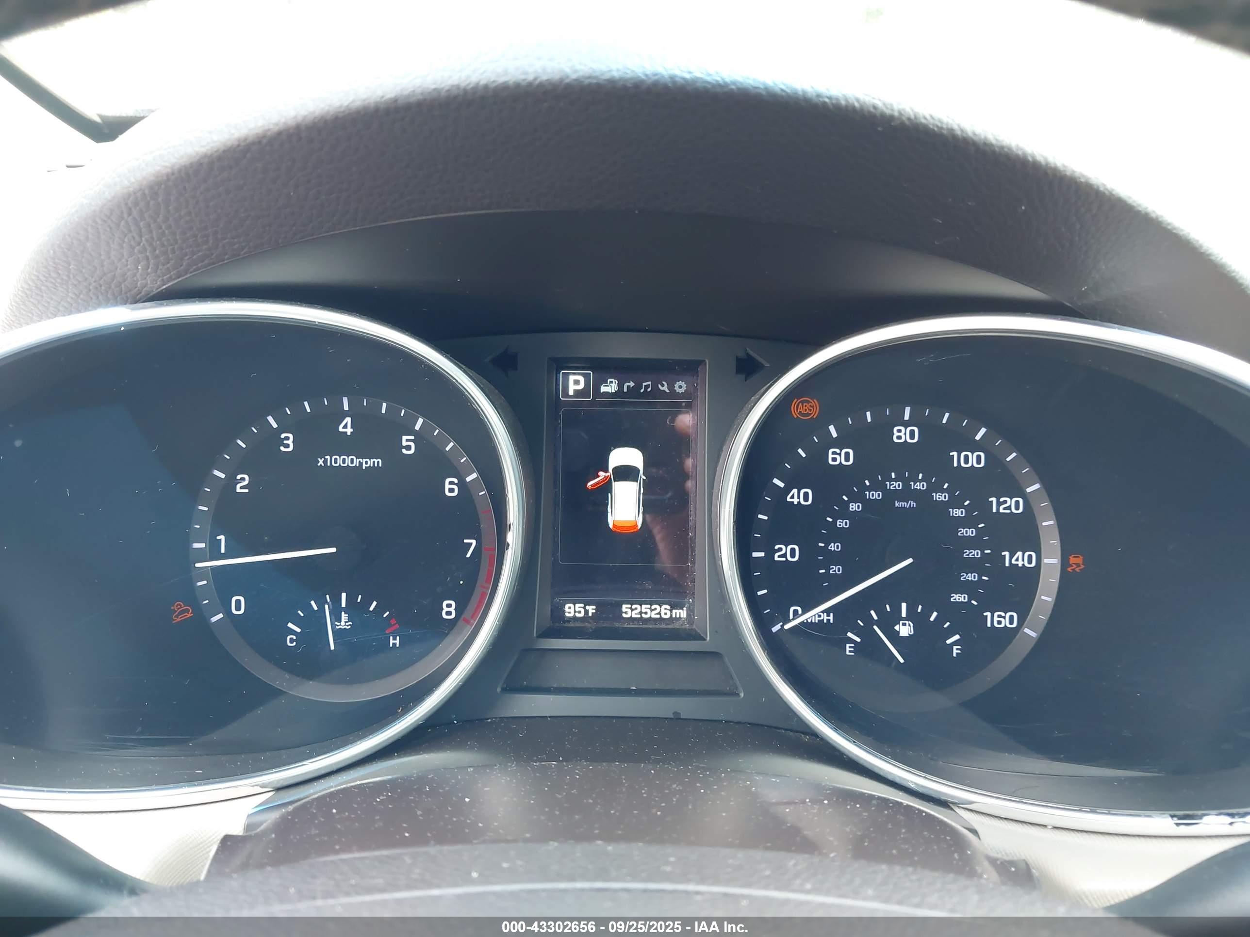 HYUNDAI SANTA image 7