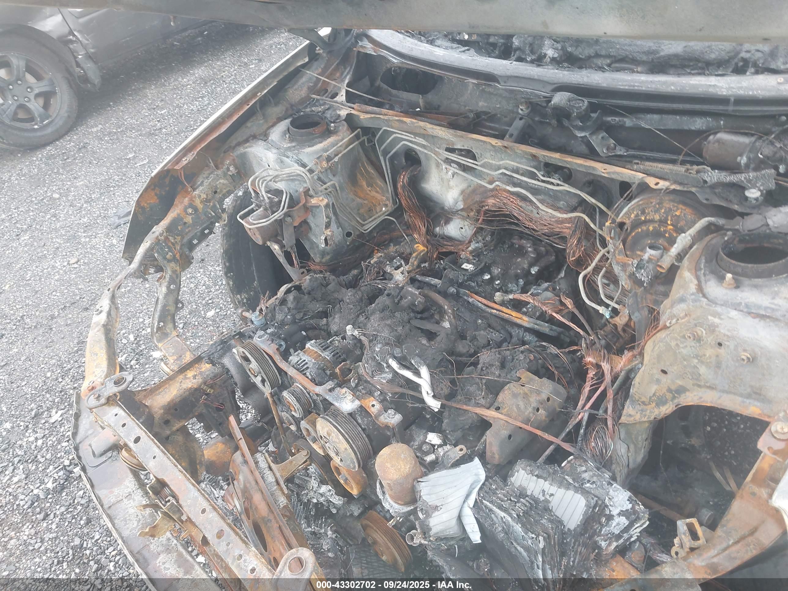 SUBARU OUTBACK image 10