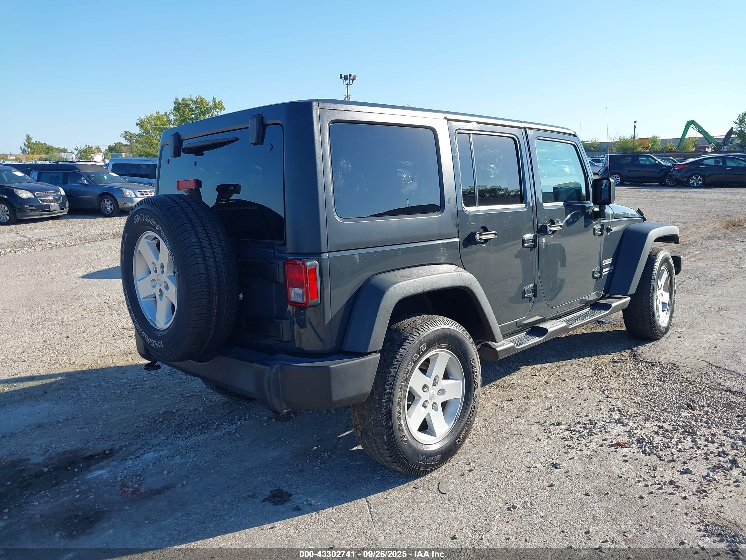 JEEP WRANGLER image 4