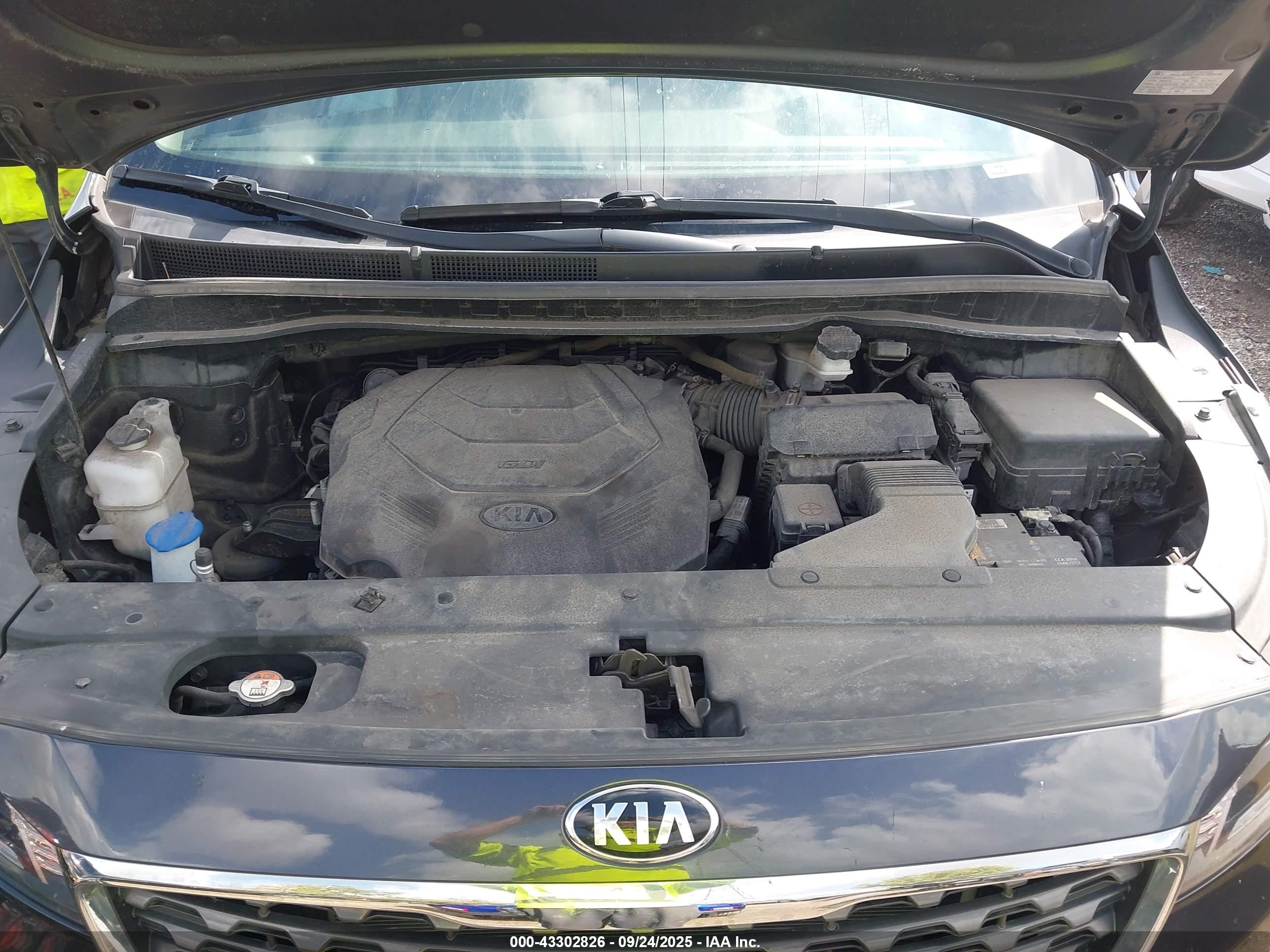 KIA SEDONA image 10