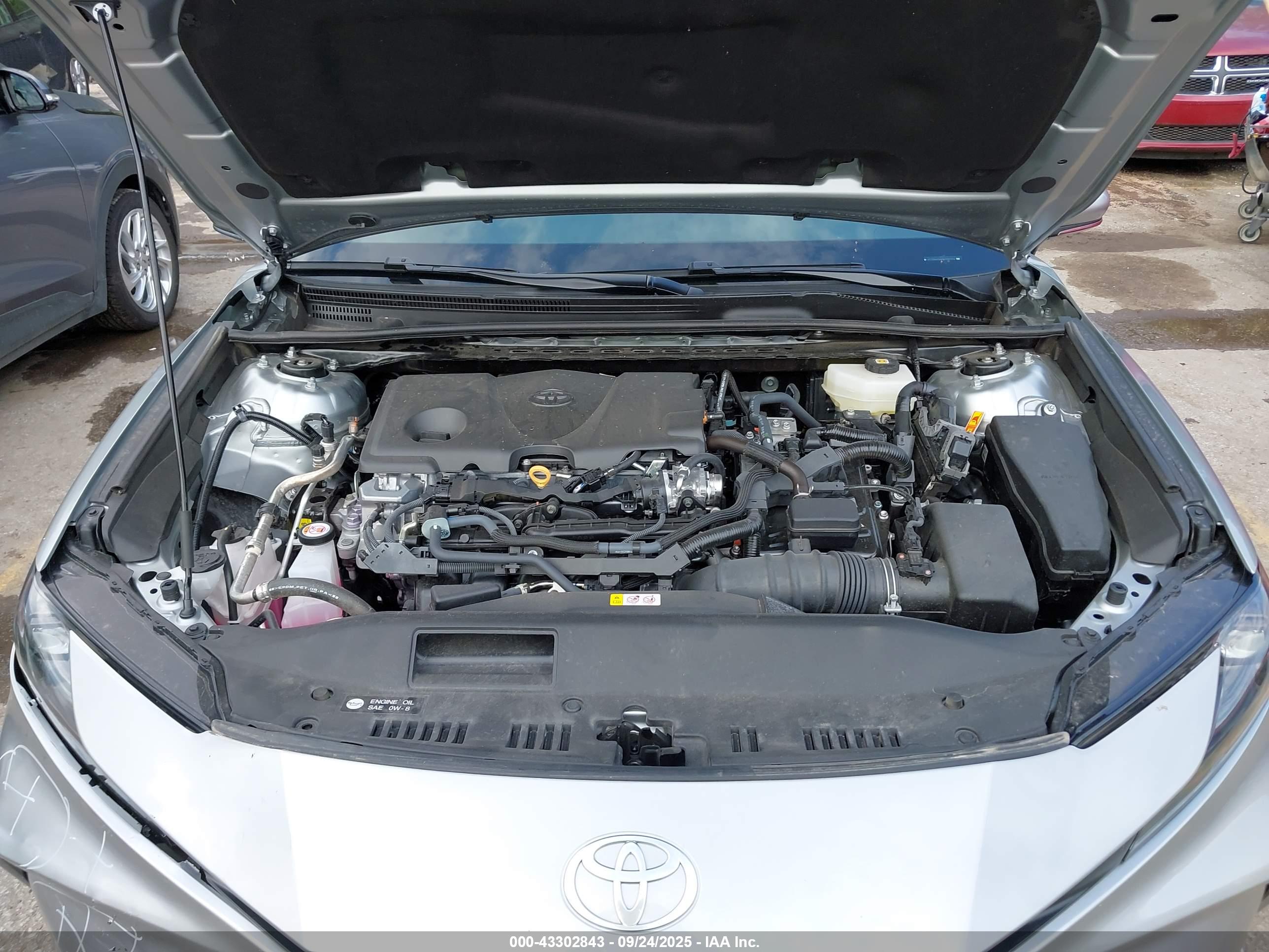 TOYOTA CAMRY image 10