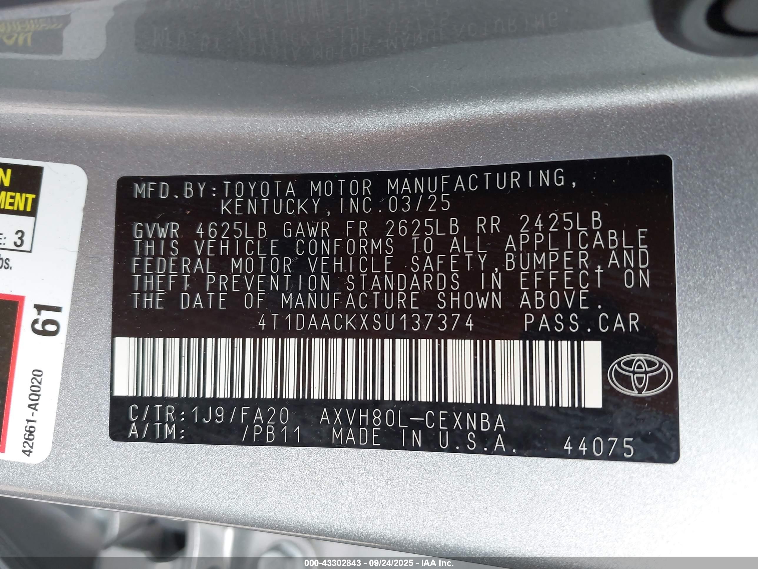 TOYOTA CAMRY image 9