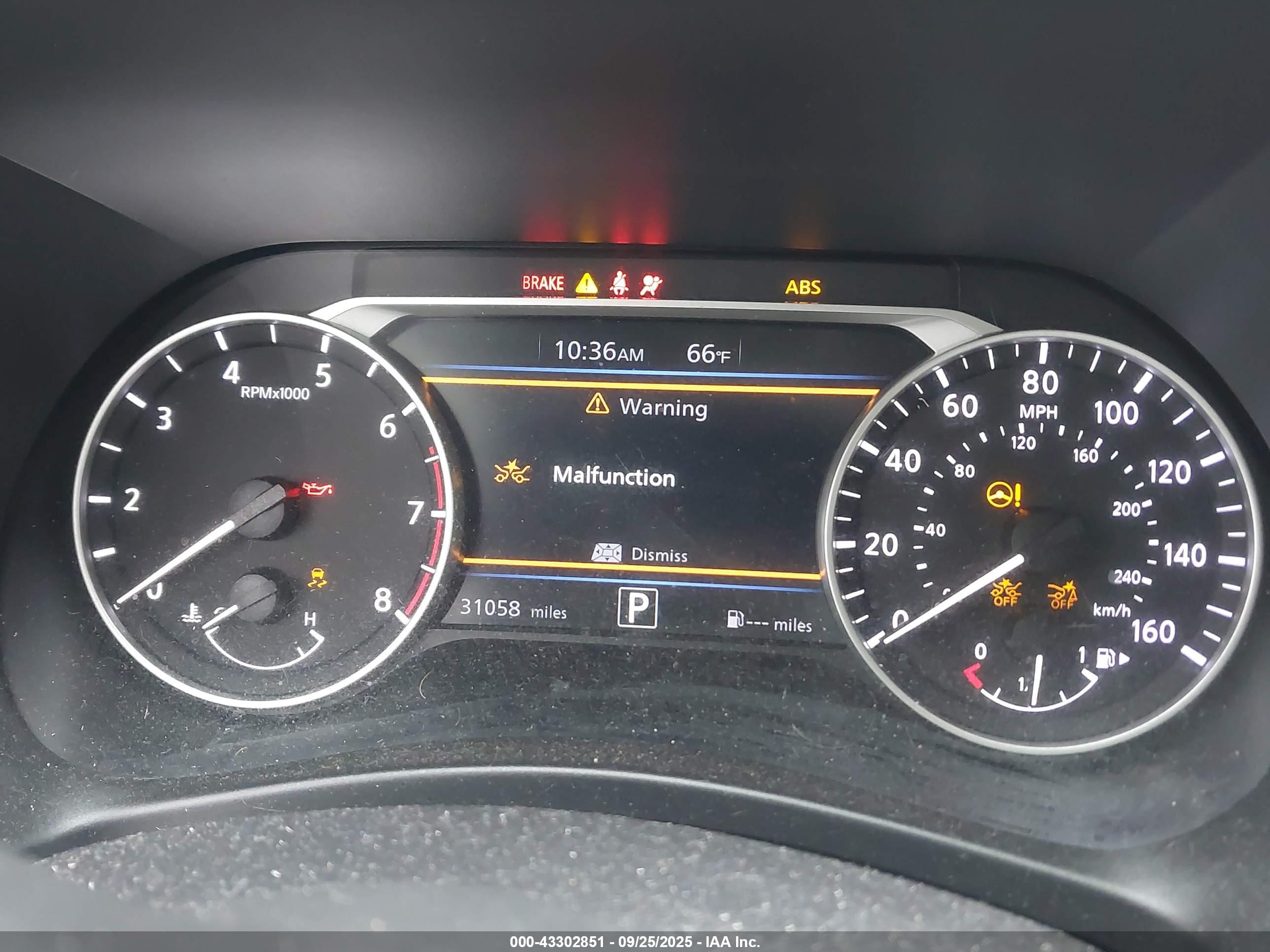 NISSAN SENTRA image 7