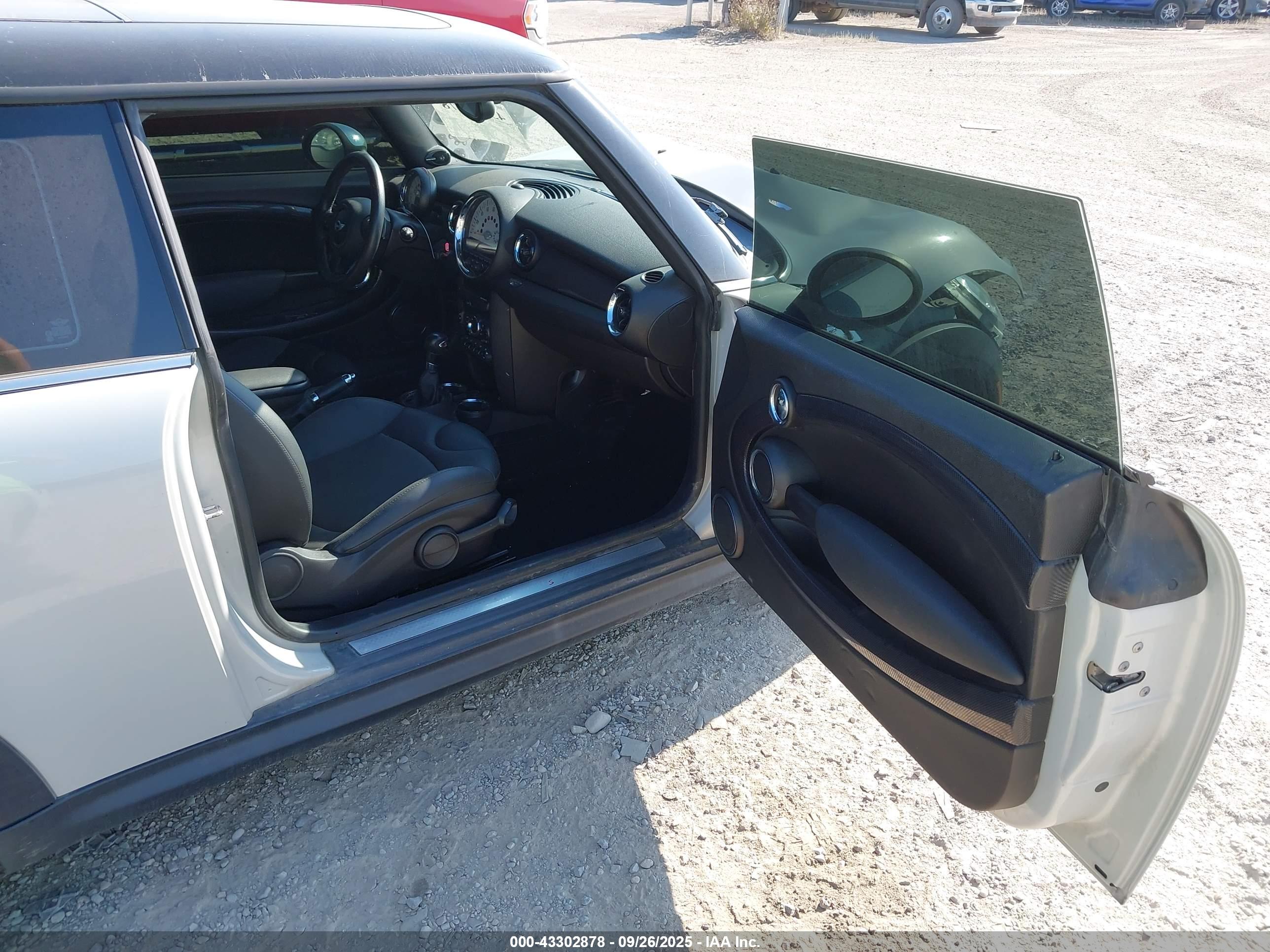 MINI HARDTOP image 5