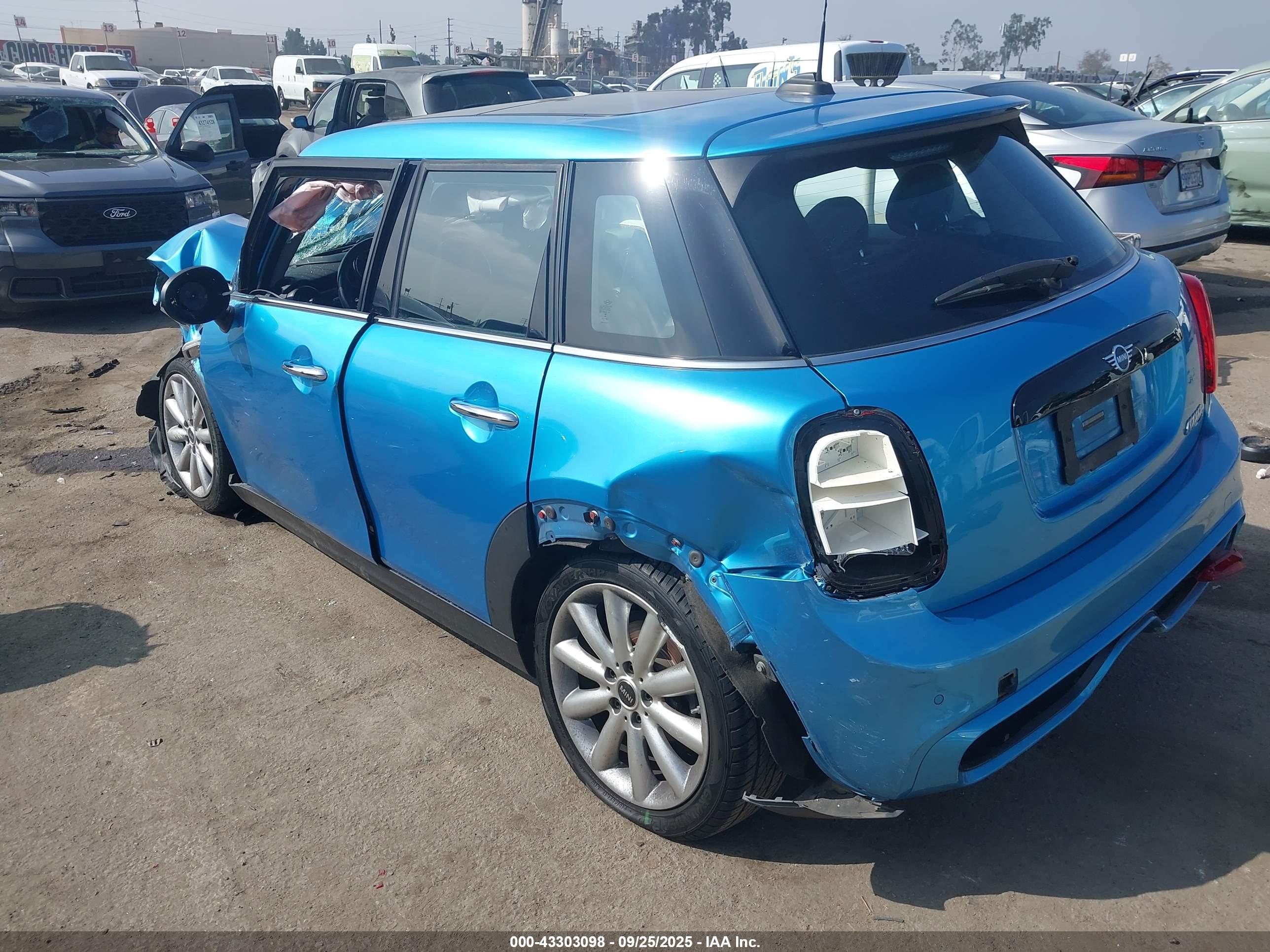 MINI HARDTOP image 3