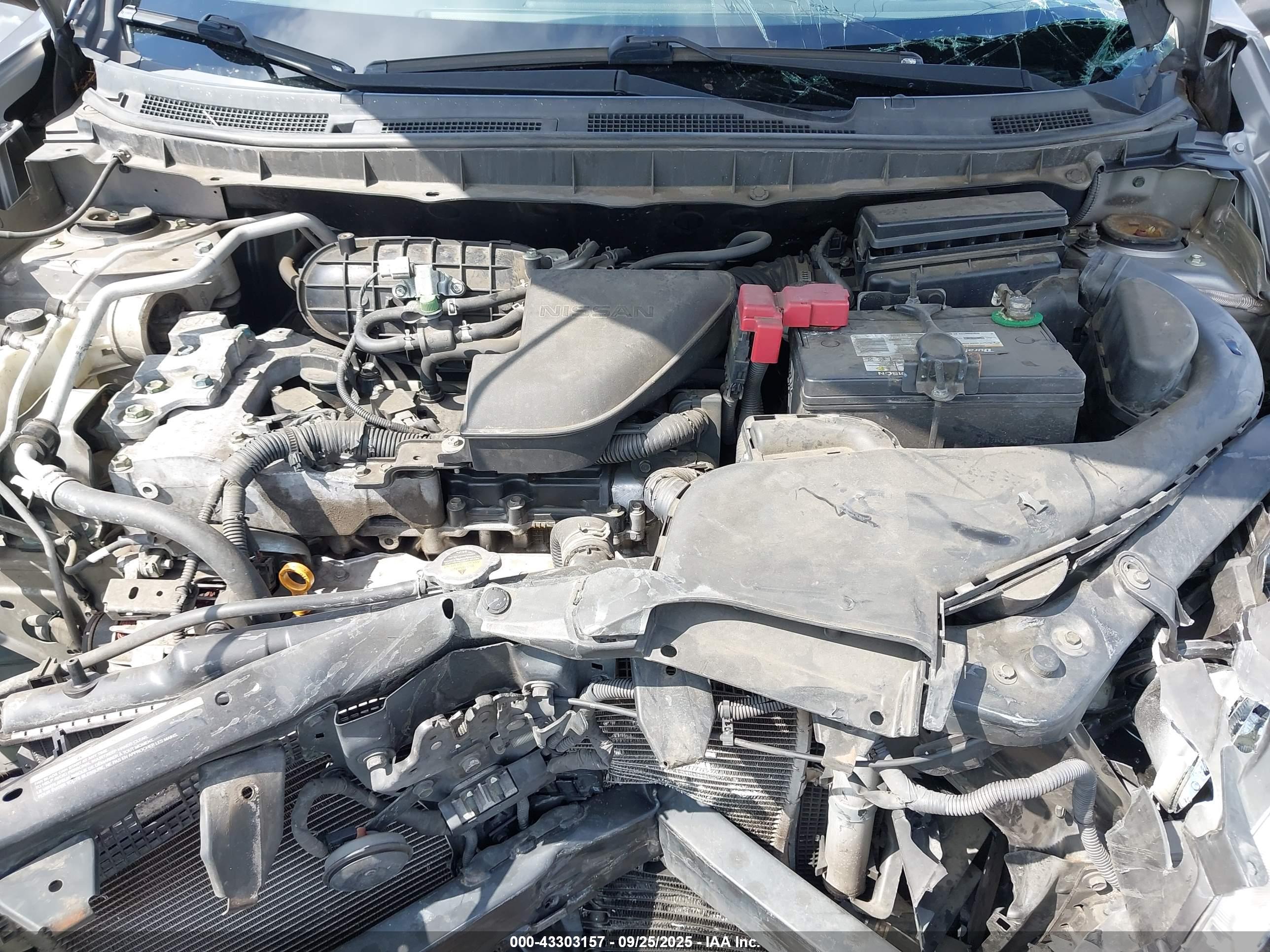 NISSAN ROGUE image 10