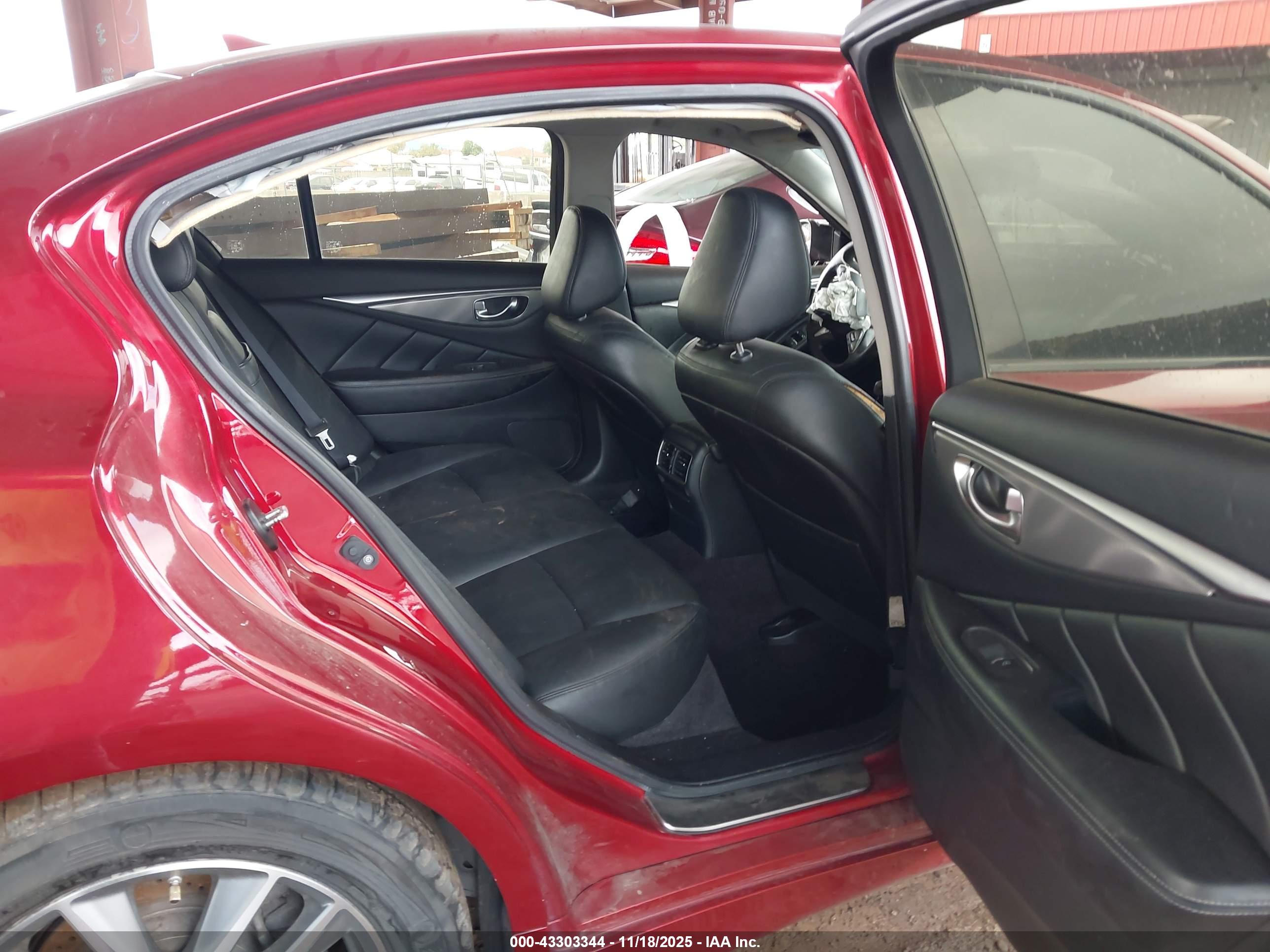 INFINITI Q50 image 8