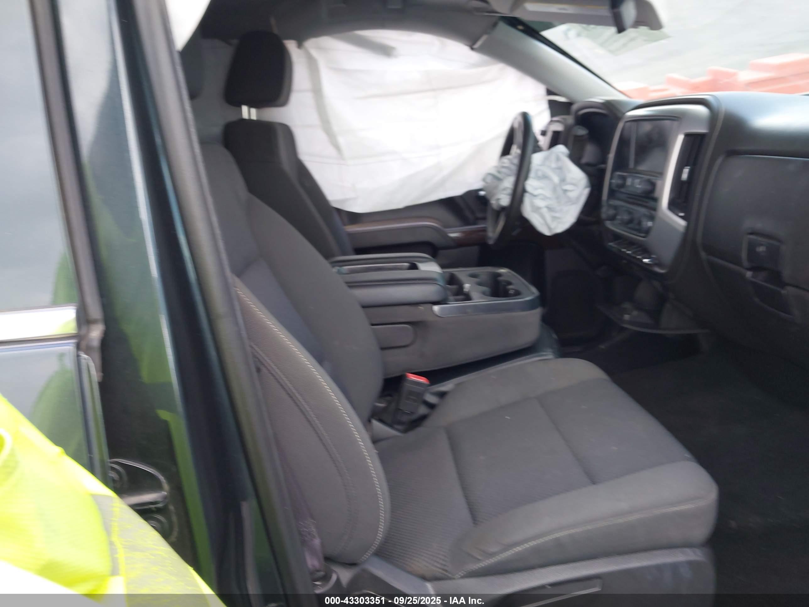 GMC SIERRA image 5