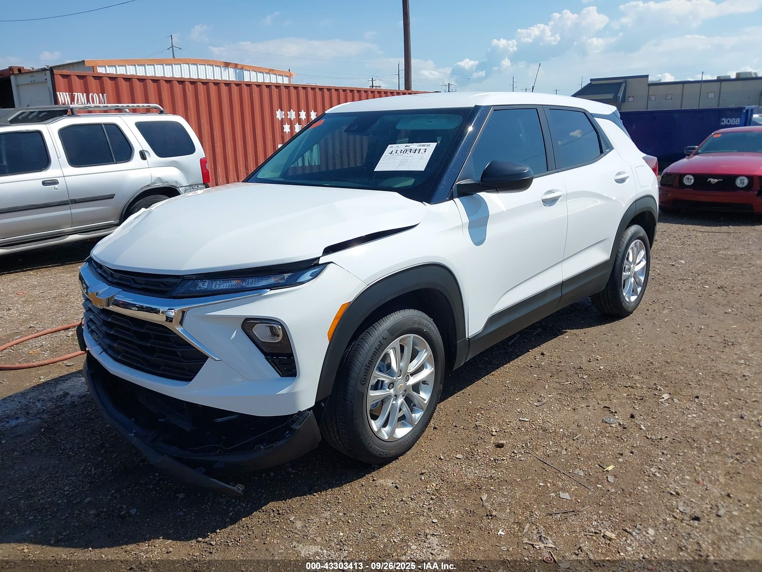 CHEVROLET TRAILBLAZER image 2