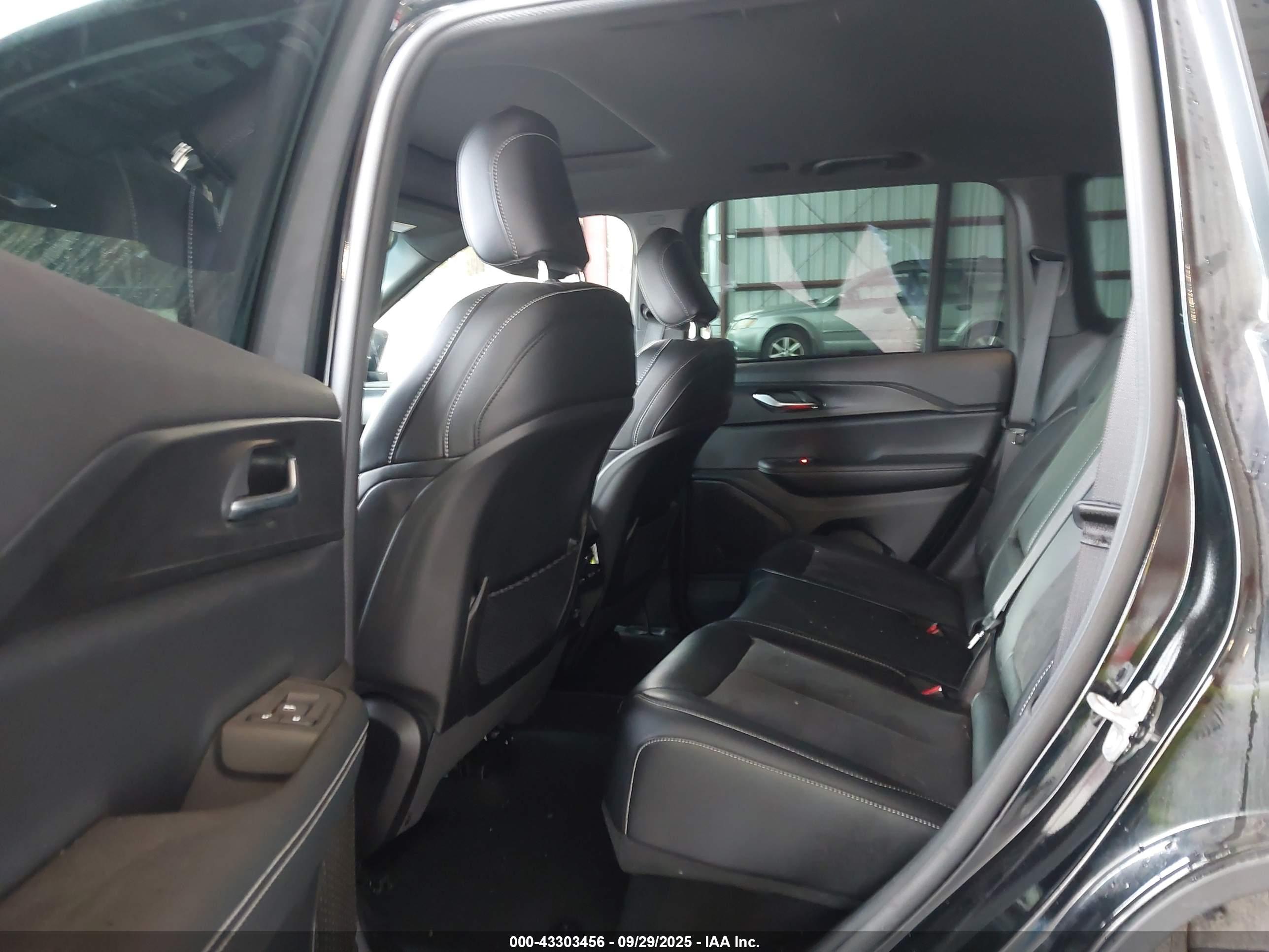 JEEP GRAND image 8