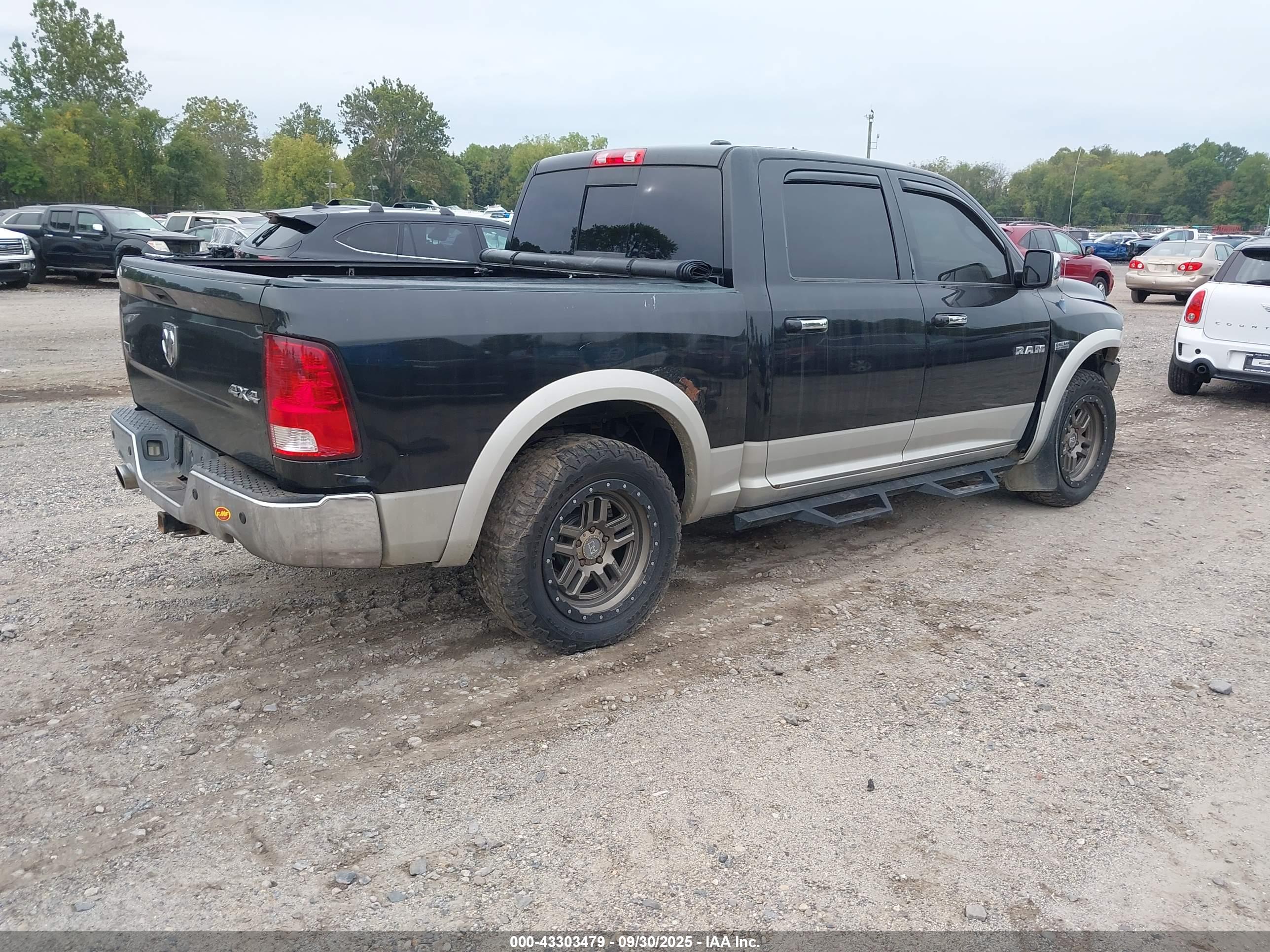 DODGE RAM image 4