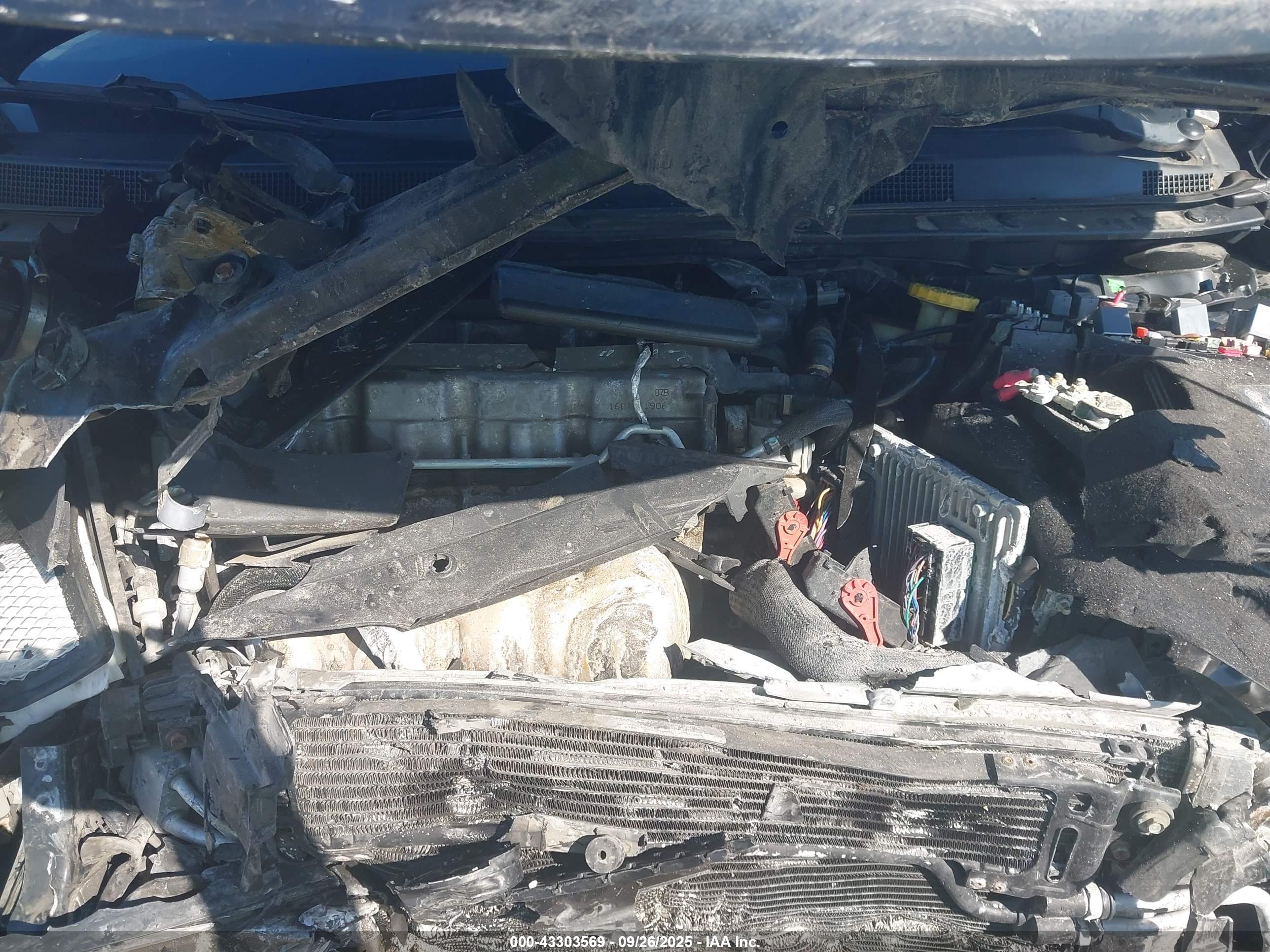 CHRYSLER 200 image 10