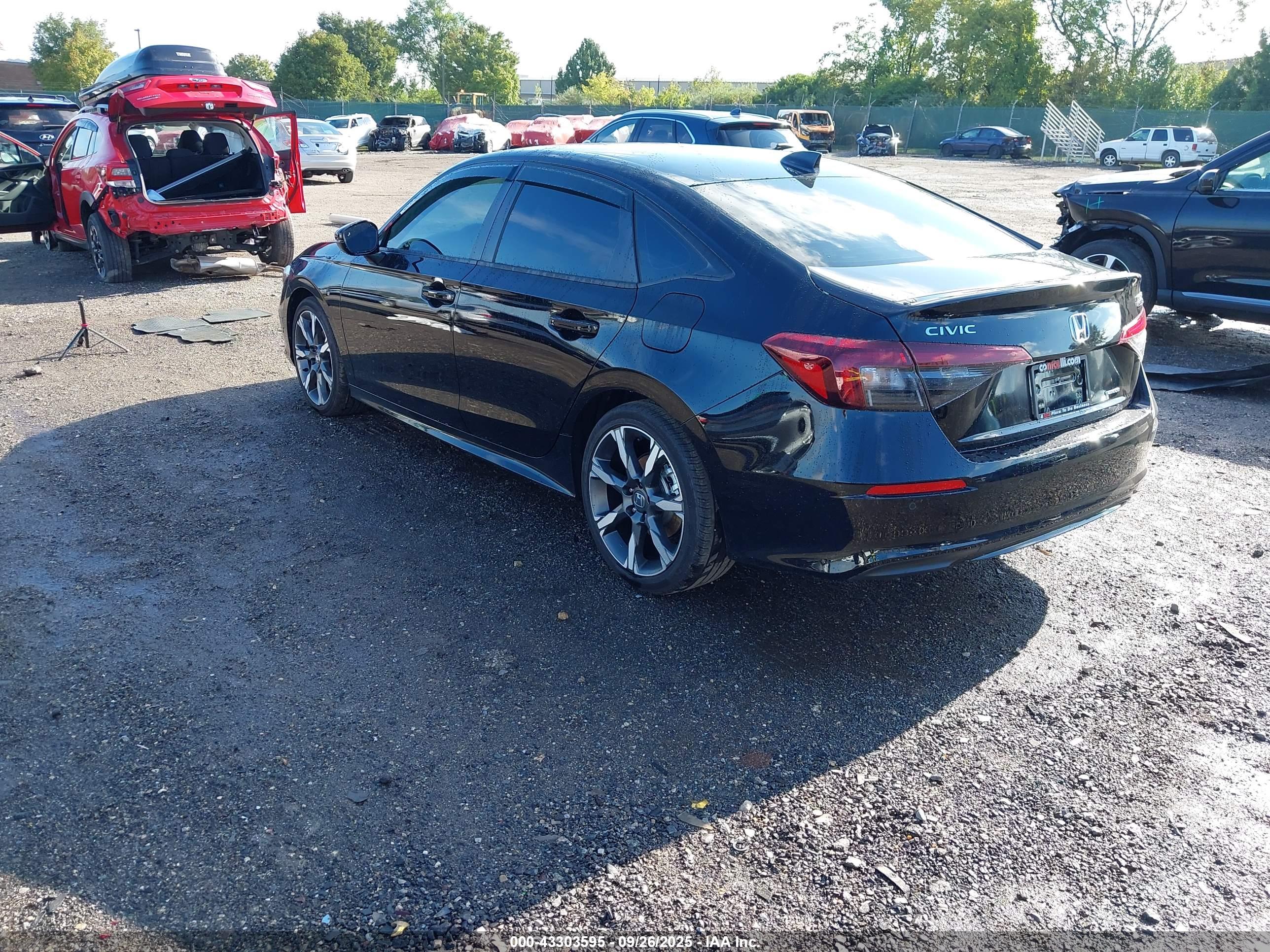 HONDA CIVIC image 3