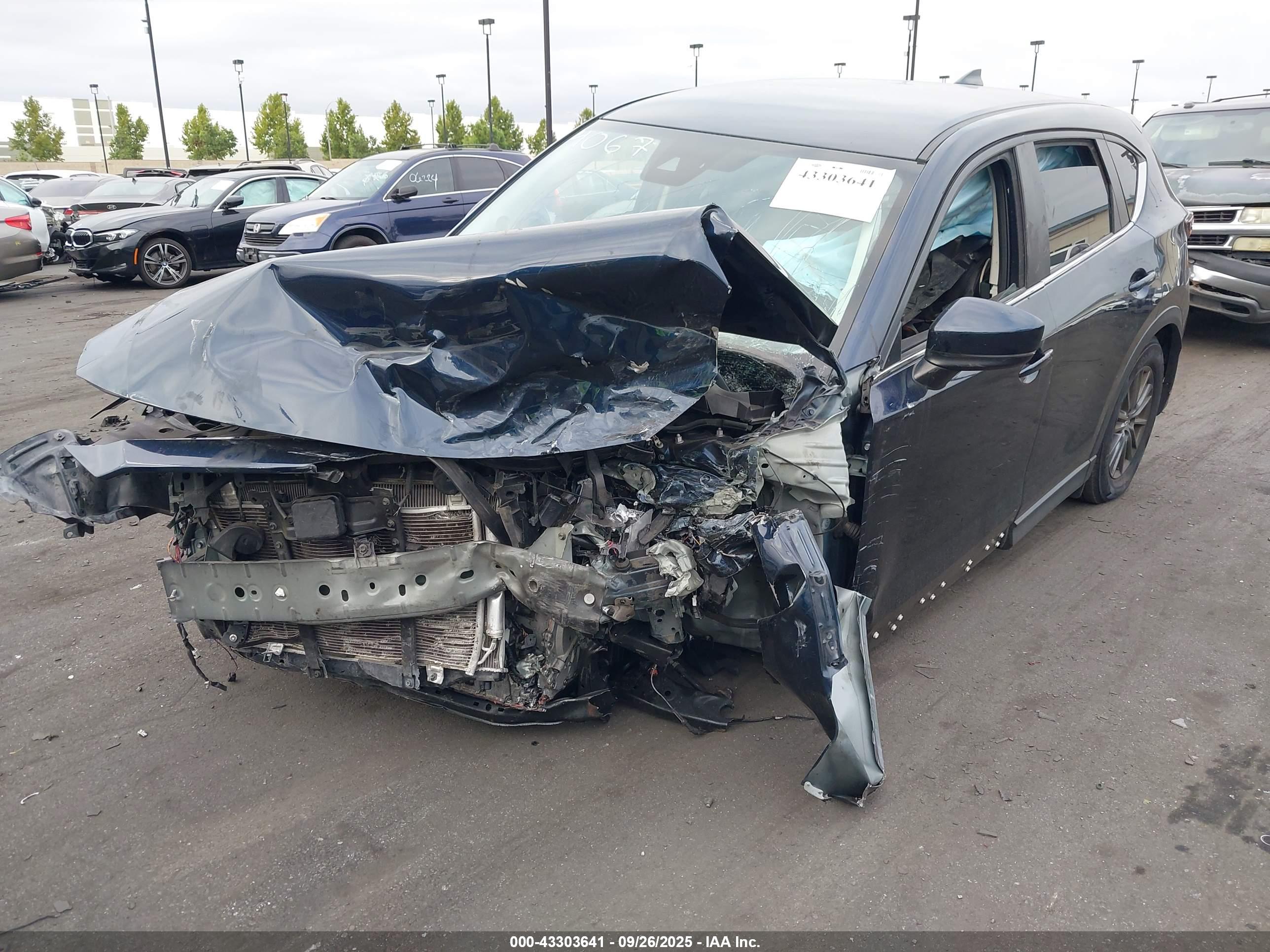 MAZDA CX-5 image 2