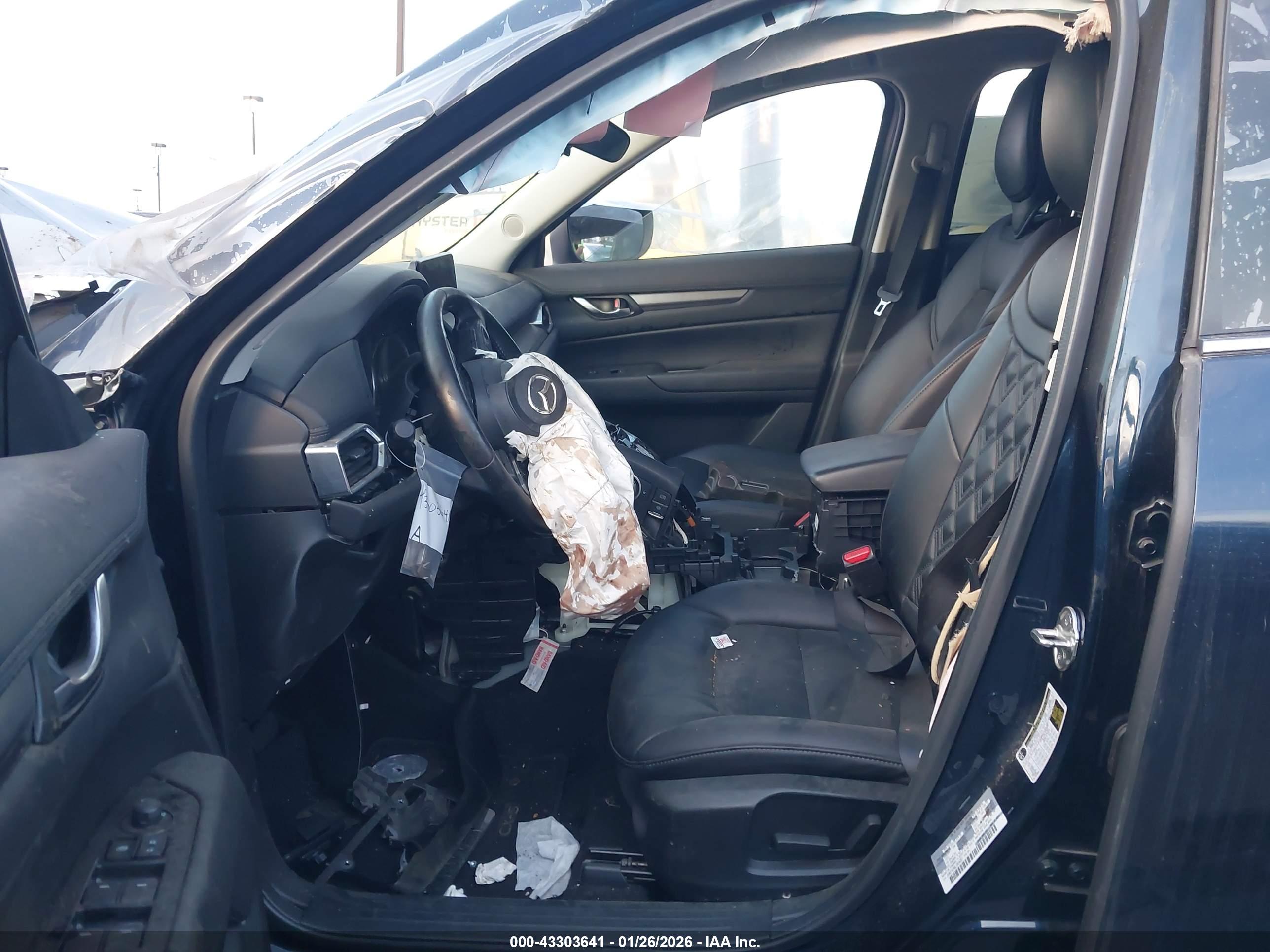 MAZDA CX-5 image 5