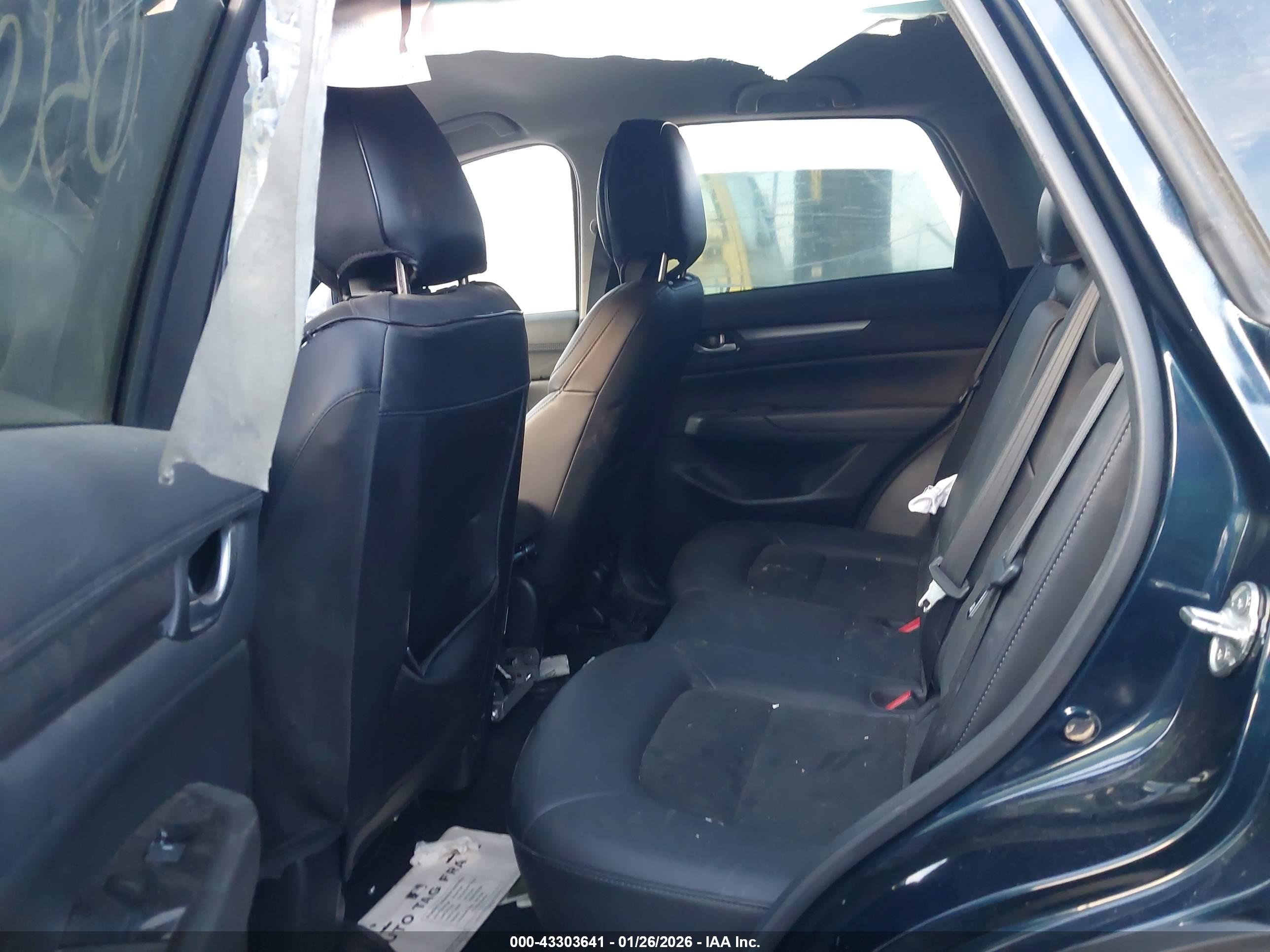 MAZDA CX-5 image 8