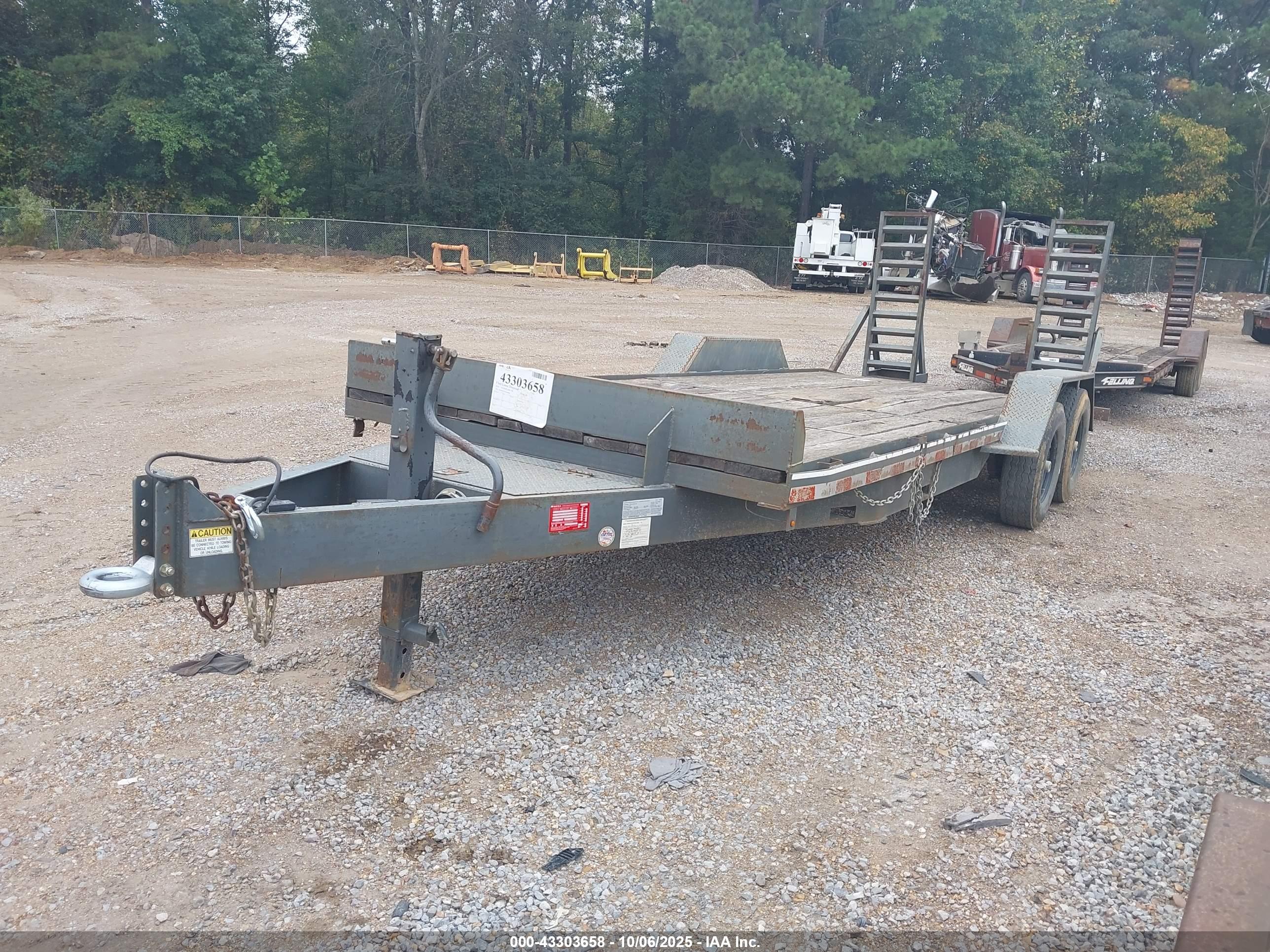 ECONOLINE TRAILERS image 2