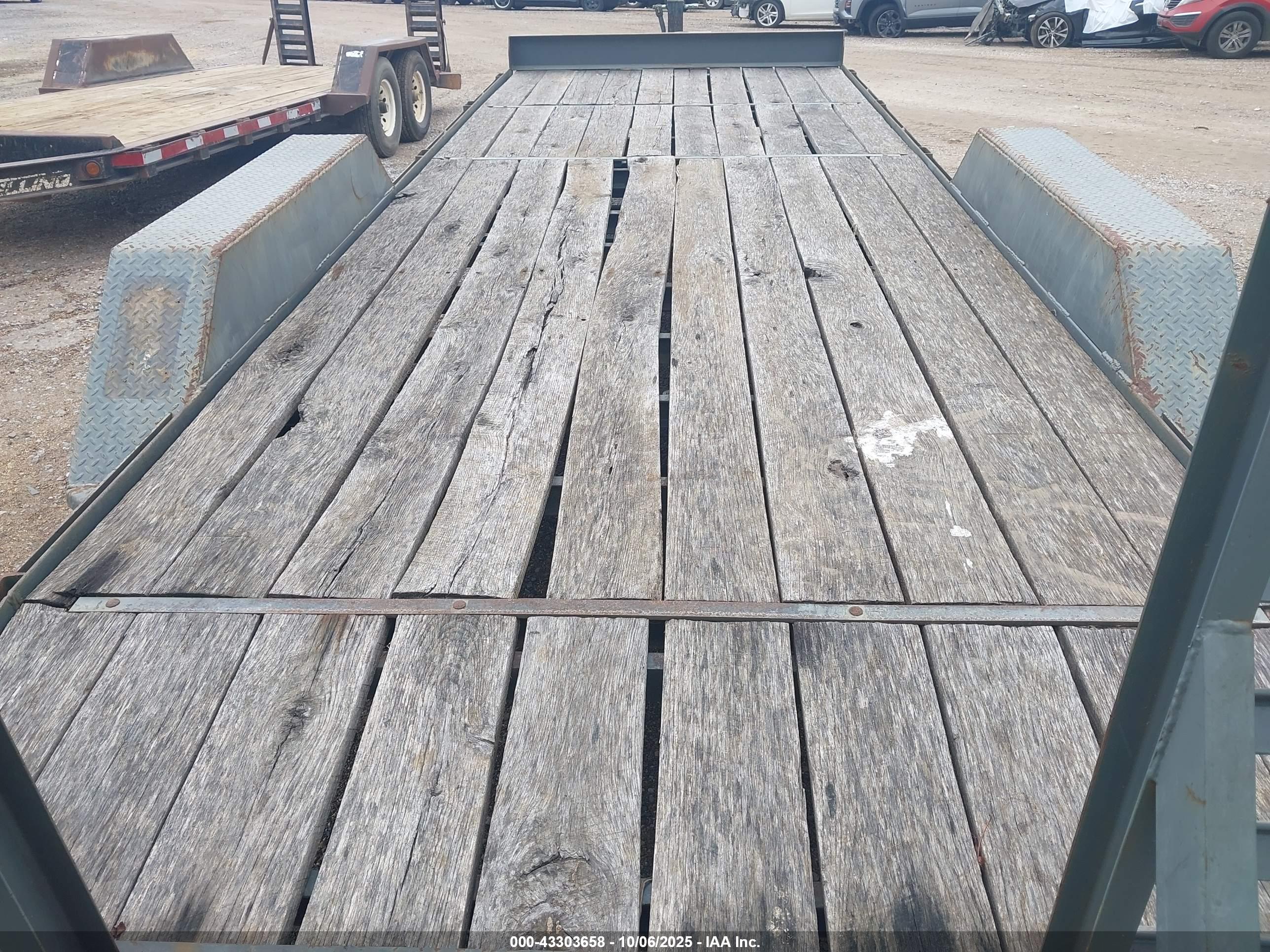 ECONOLINE TRAILERS image 6