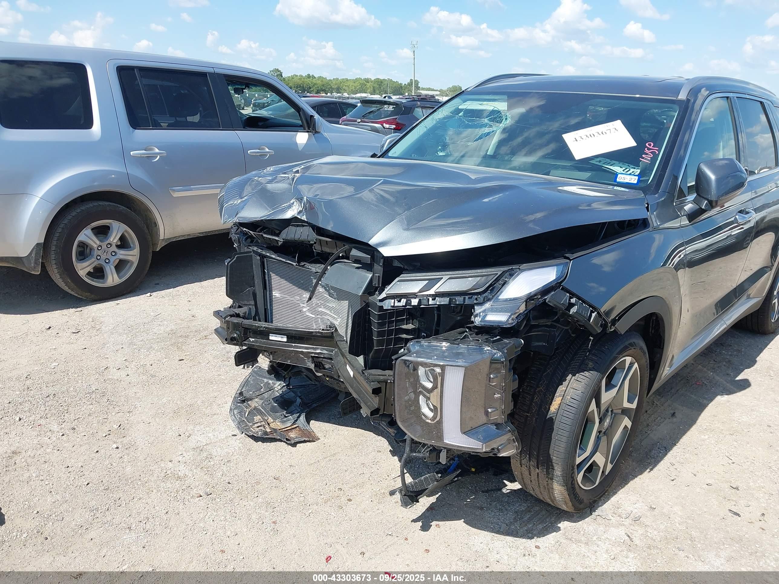 HYUNDAI PALISADE image 6