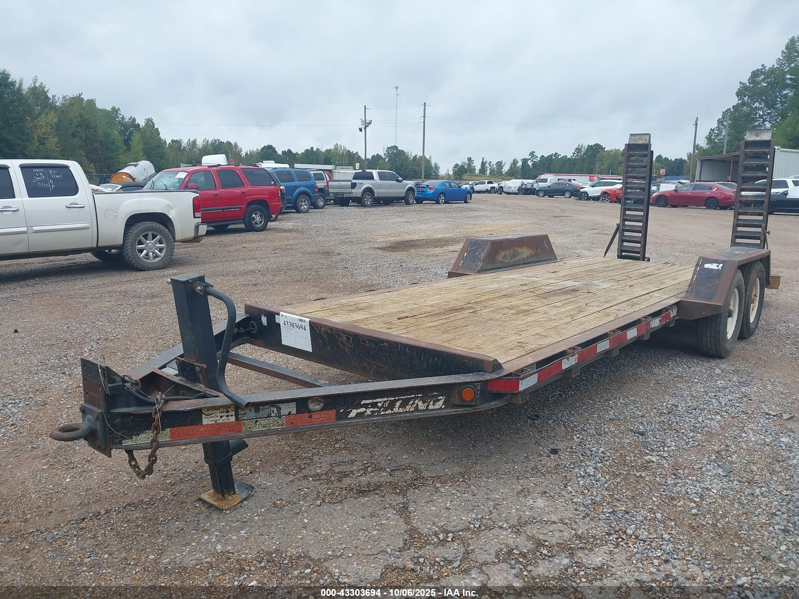 FELLING TRAILERS image 2