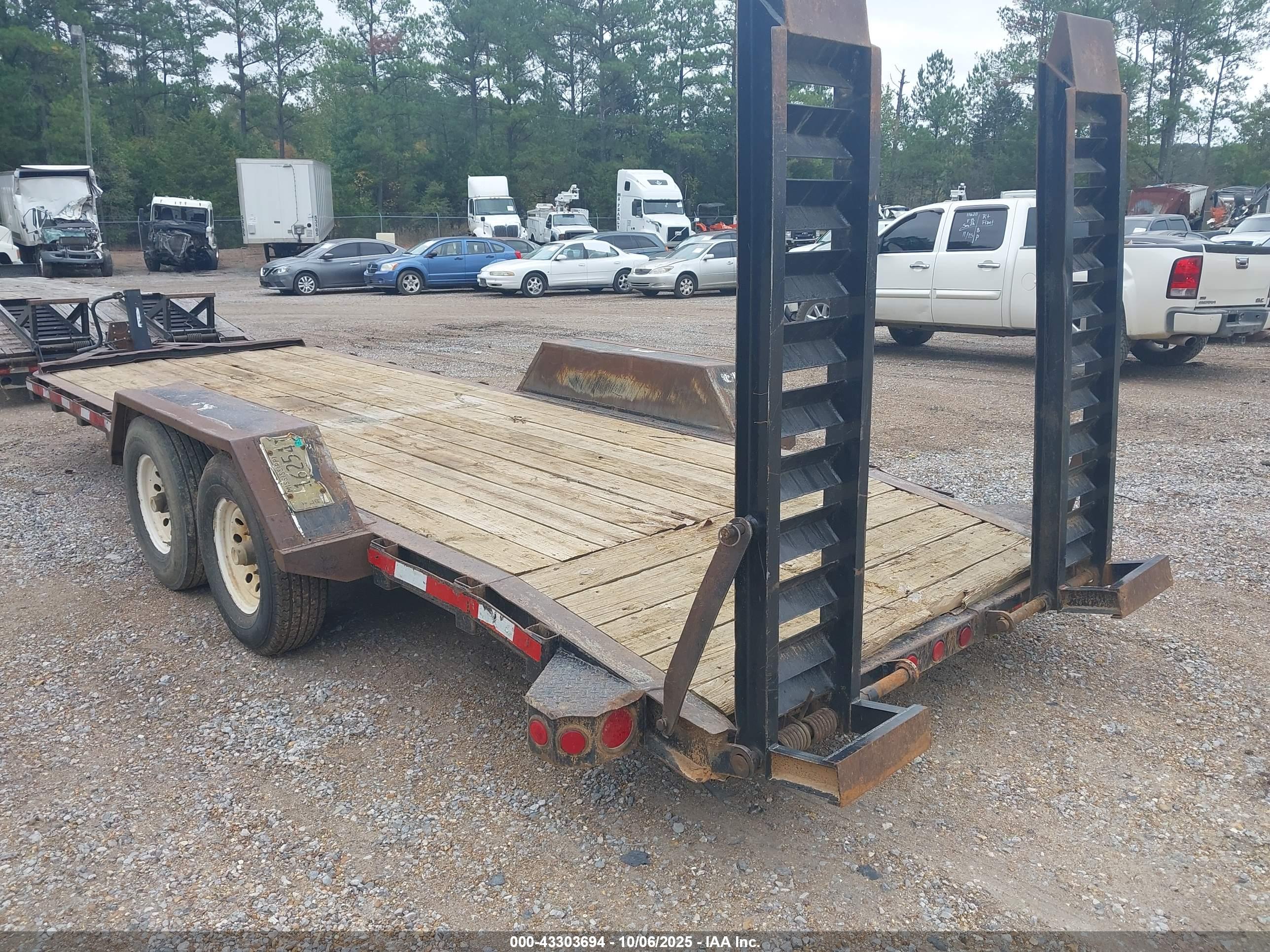 FELLING TRAILERS image 3