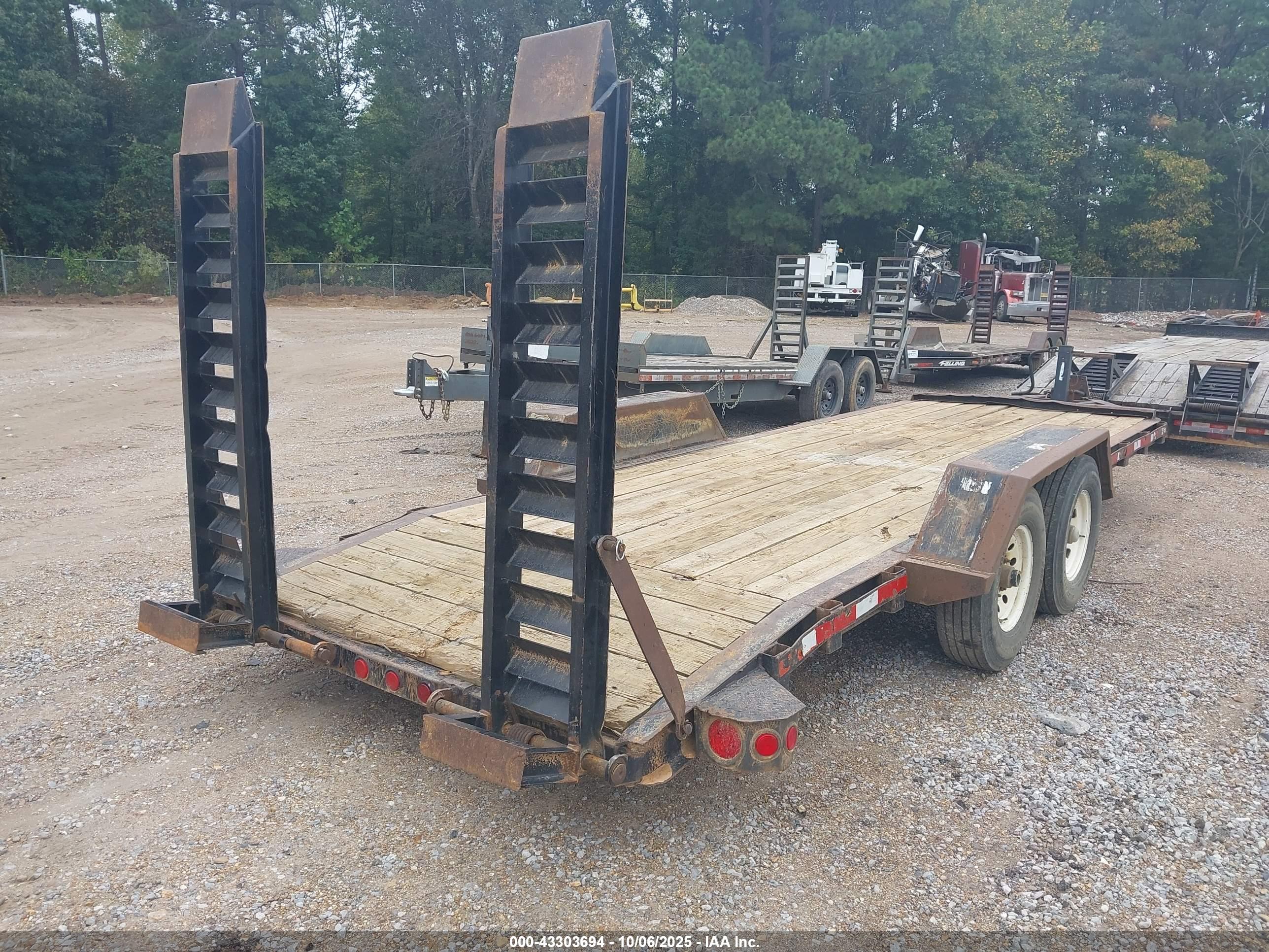 FELLING TRAILERS image 4