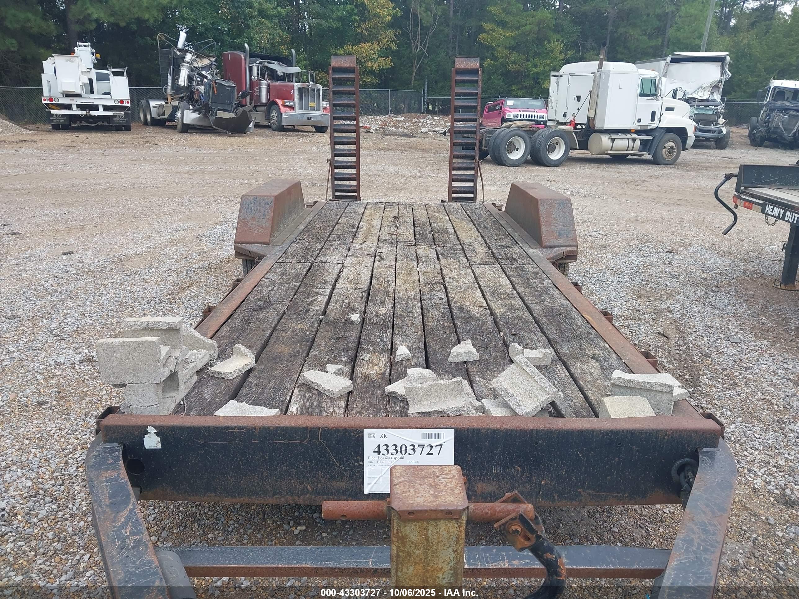 FELLING TRAILERS image 5