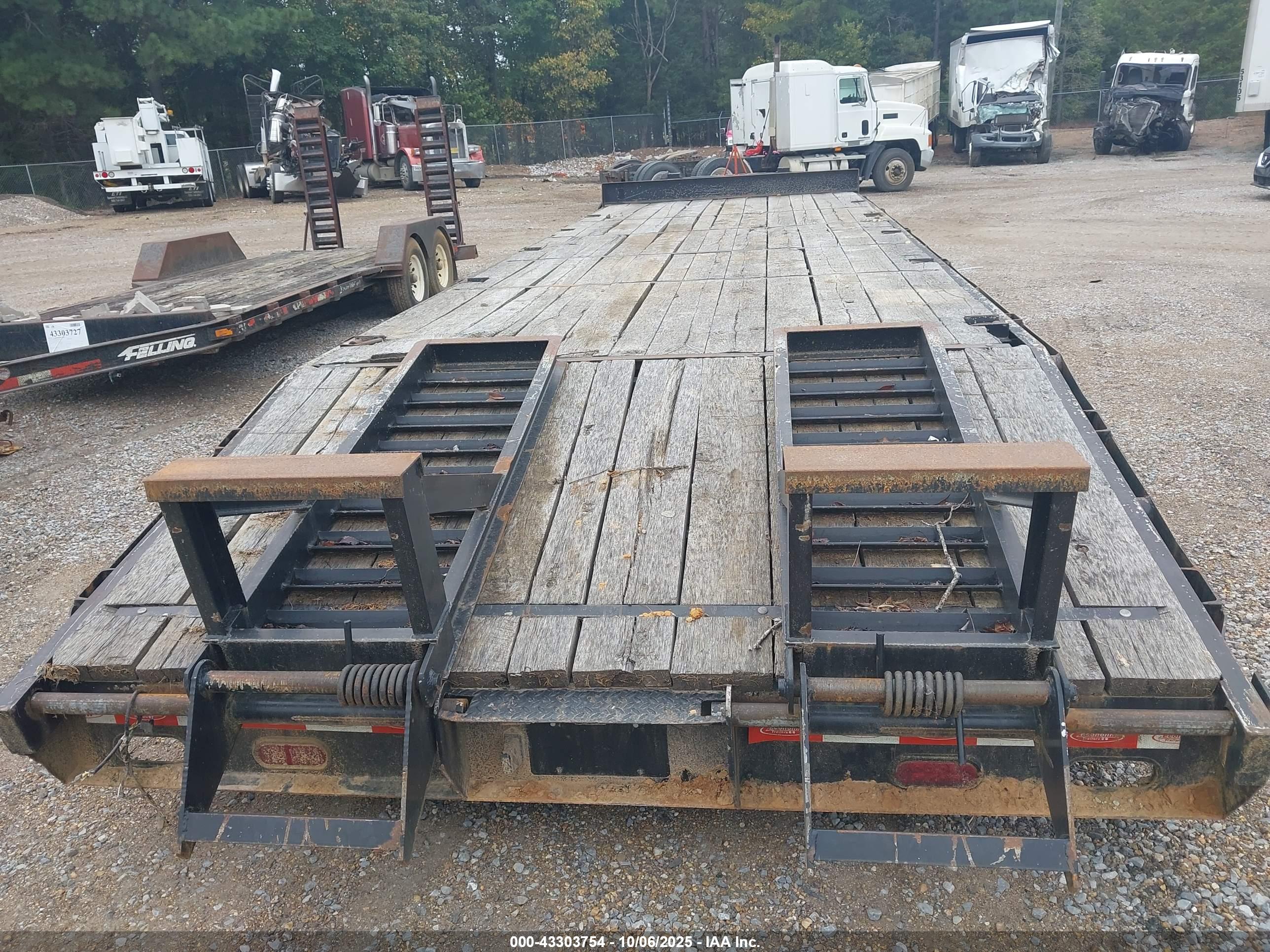 ECONOLINE TRAILERS image 8