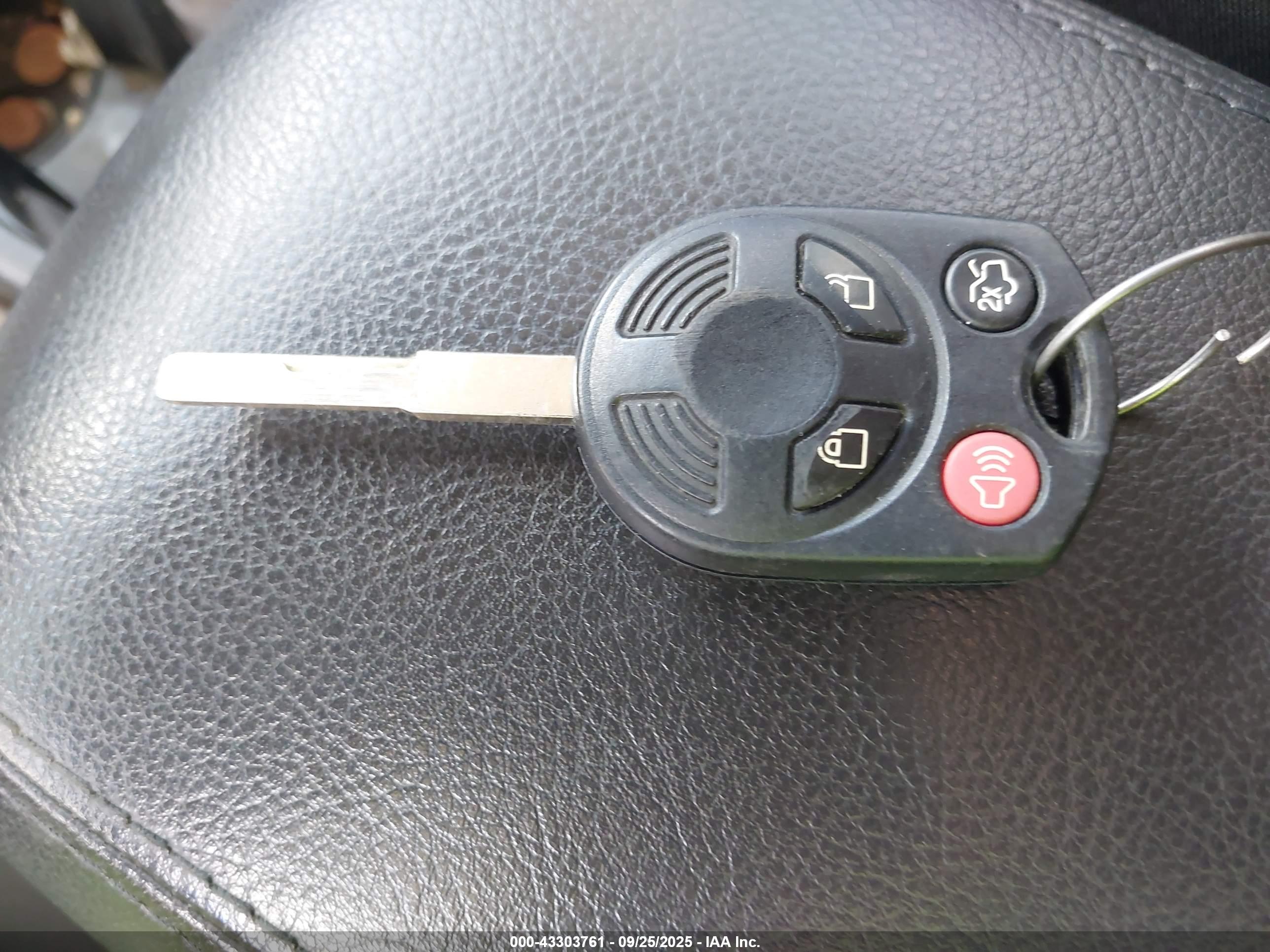 FORD FOCUS image 11