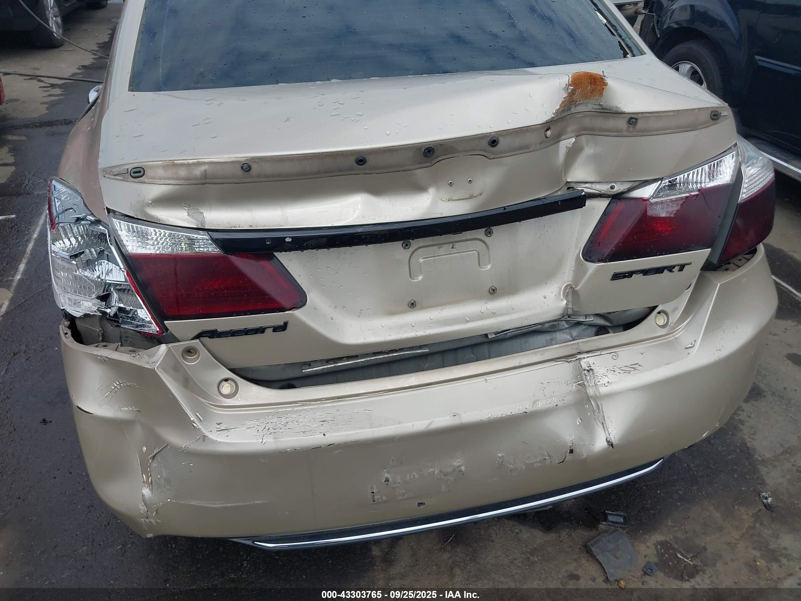 HONDA ACCORD image 6