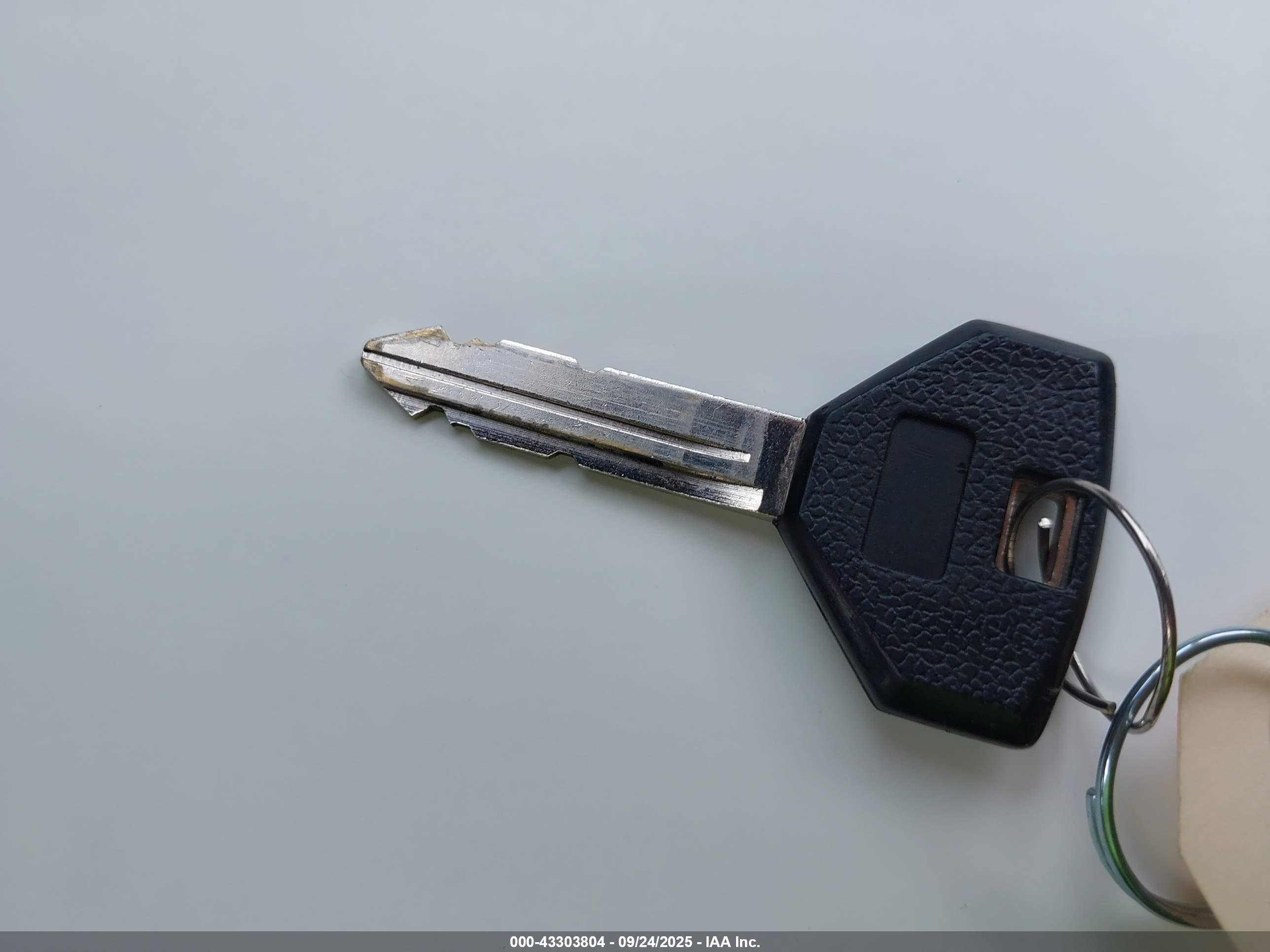 DODGE DAKOTA image 11