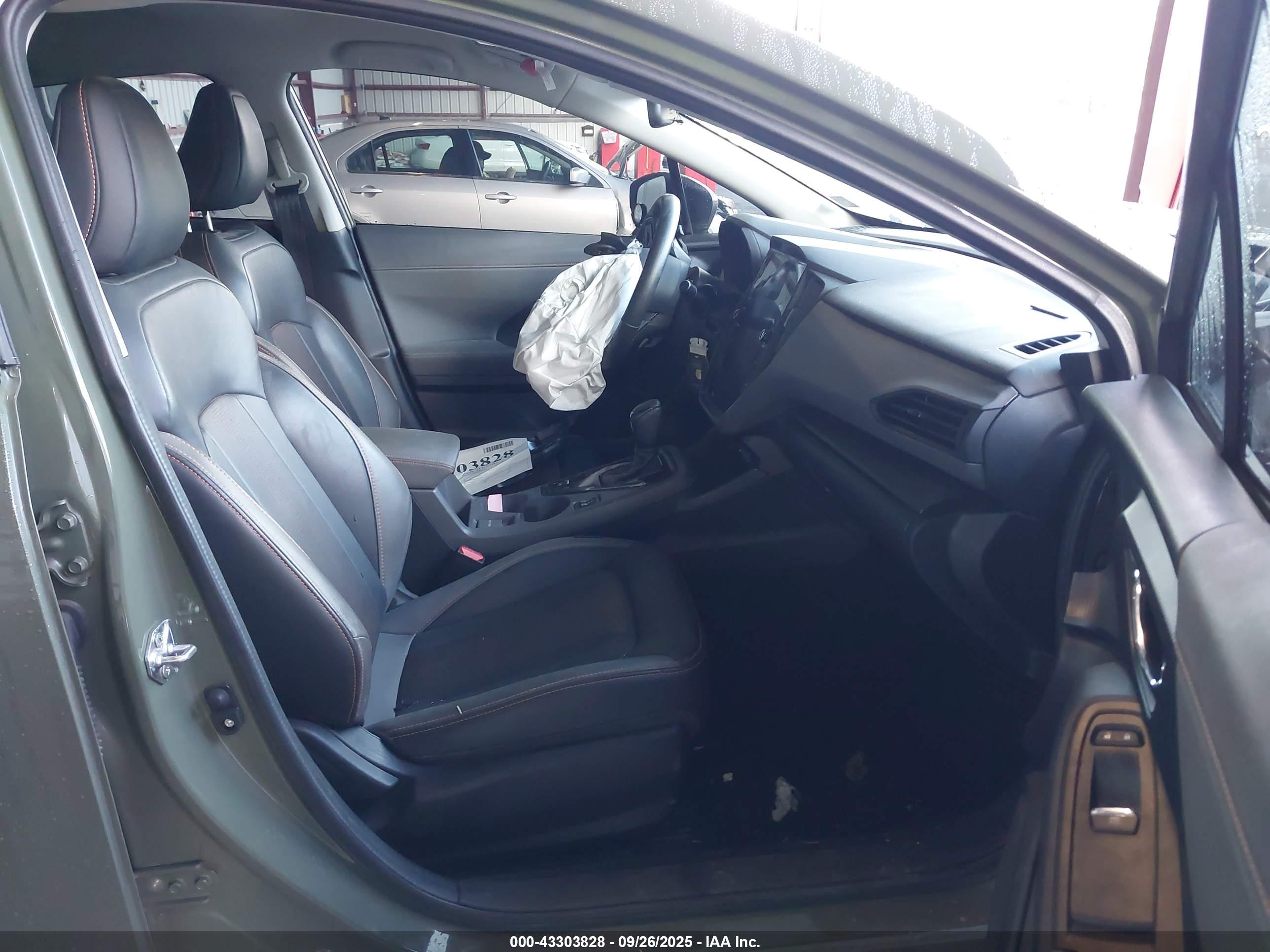 SUBARU CROSSTREK image 5