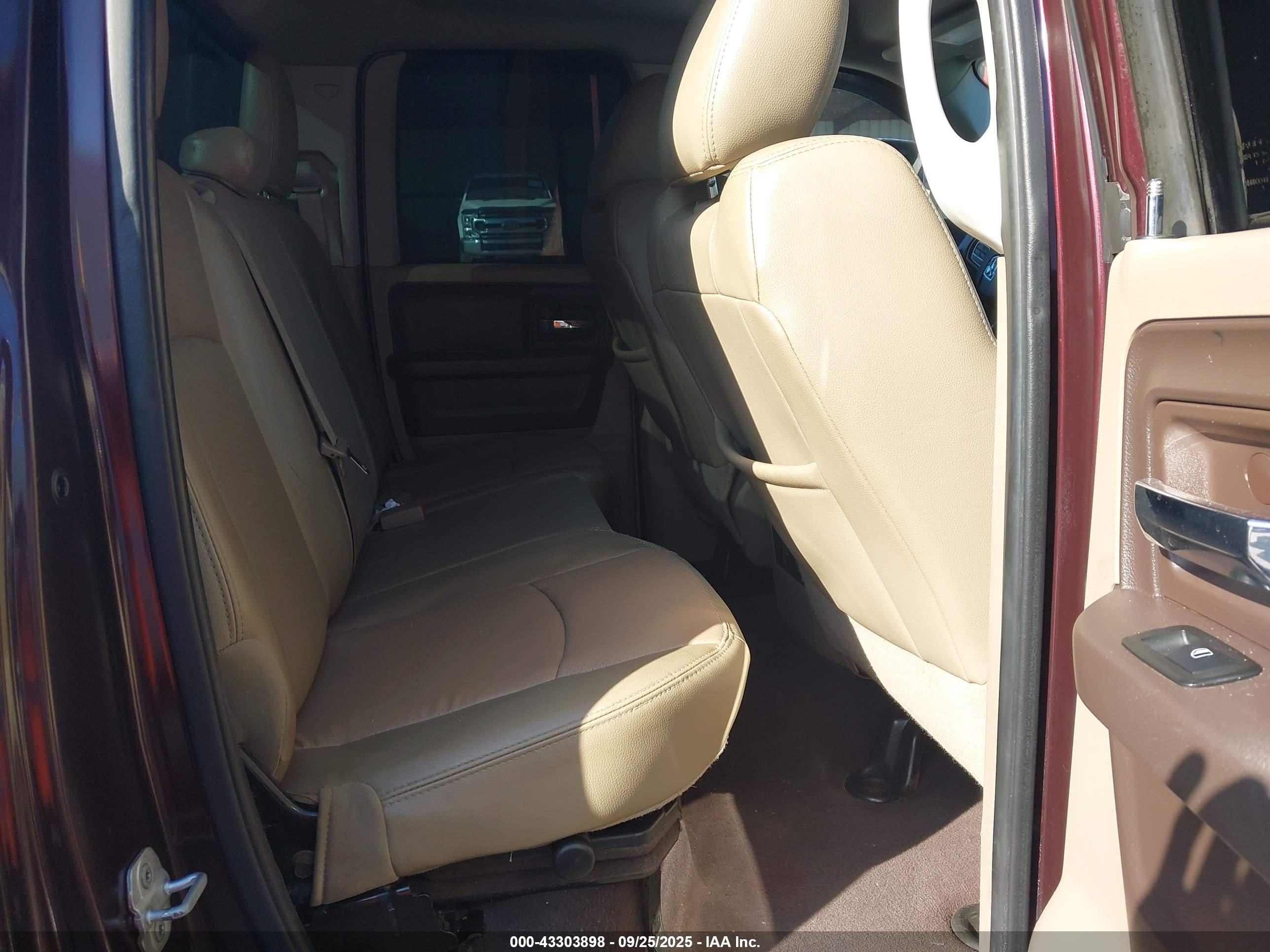 RAM 1500 image 8
