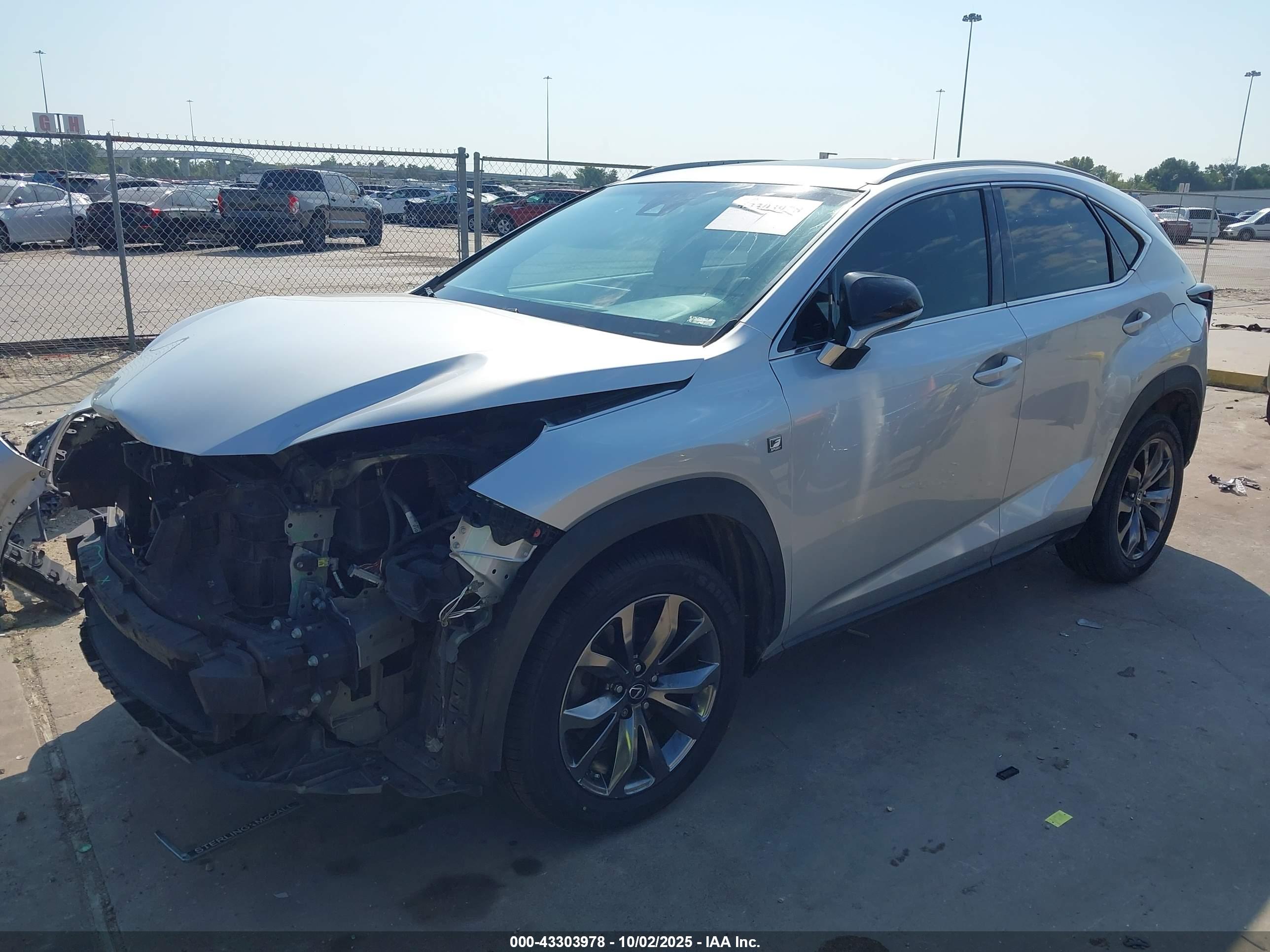LEXUS NX image 2