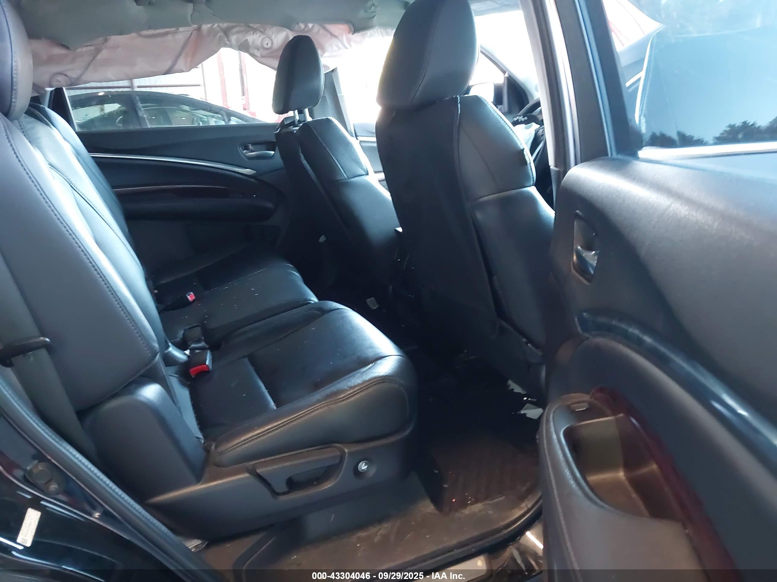 ACURA MDX image 8