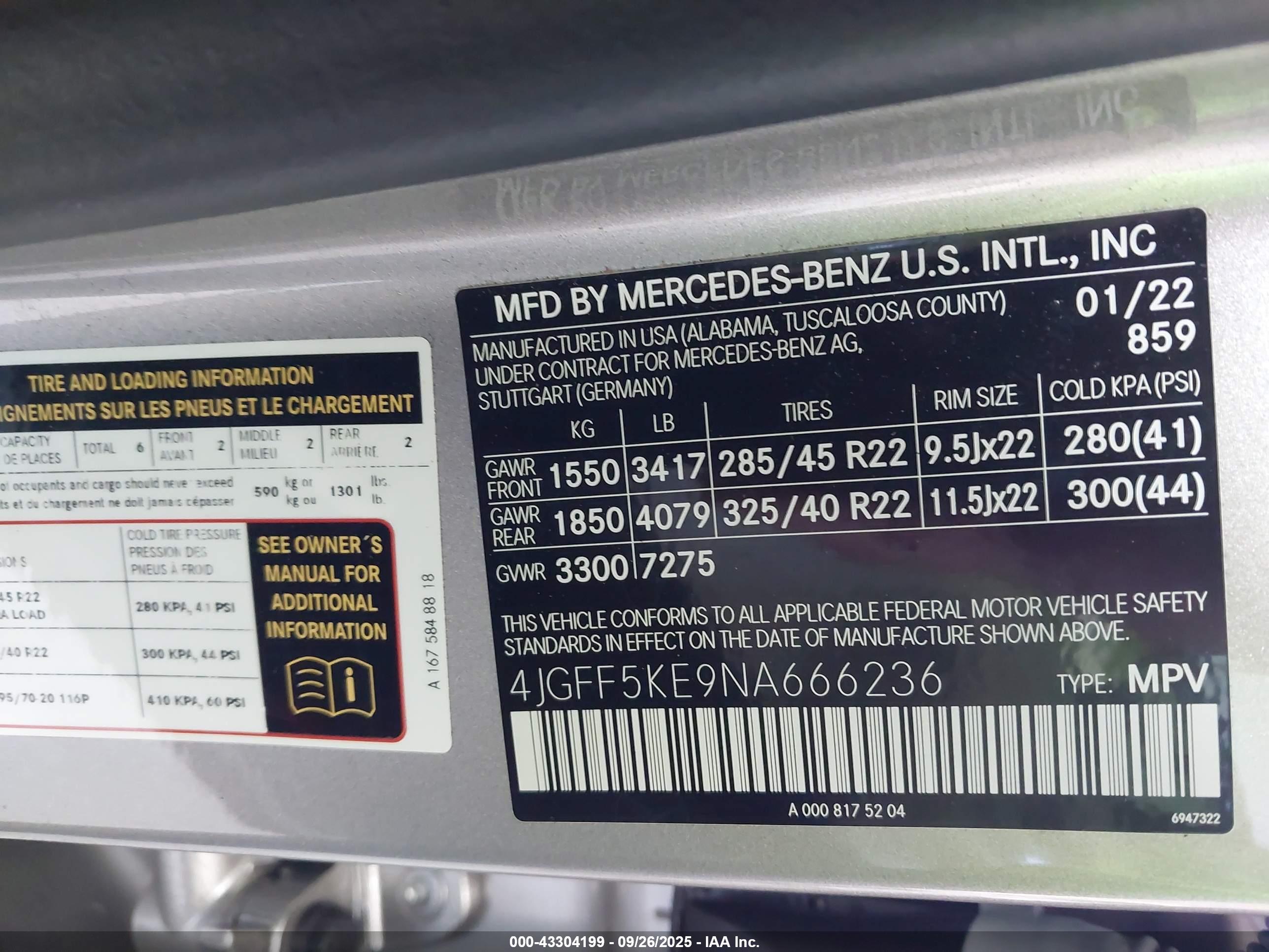 MERCEDES-BENZ GLS image 9