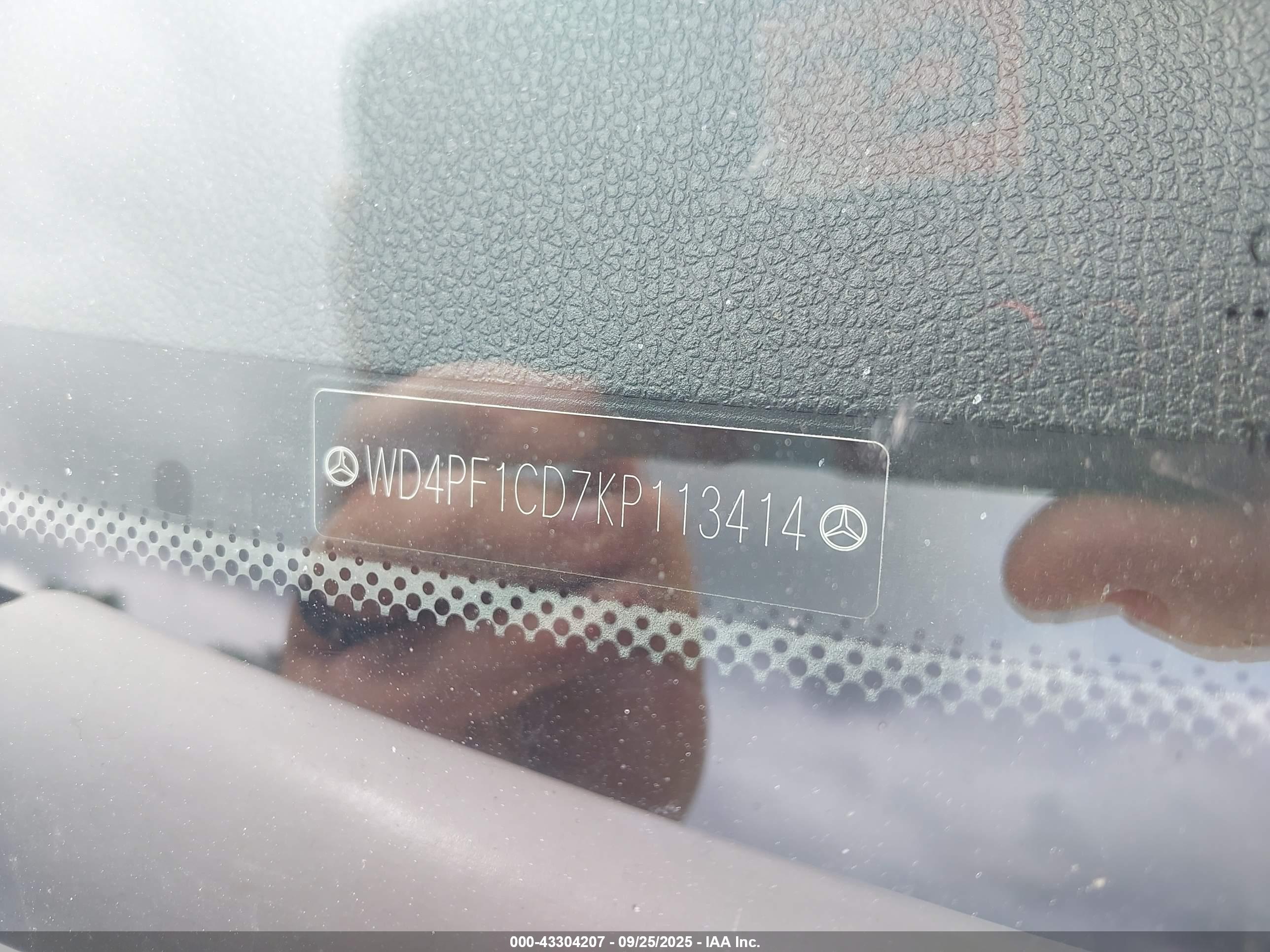 MERCEDES-BENZ SPRINTER image 9