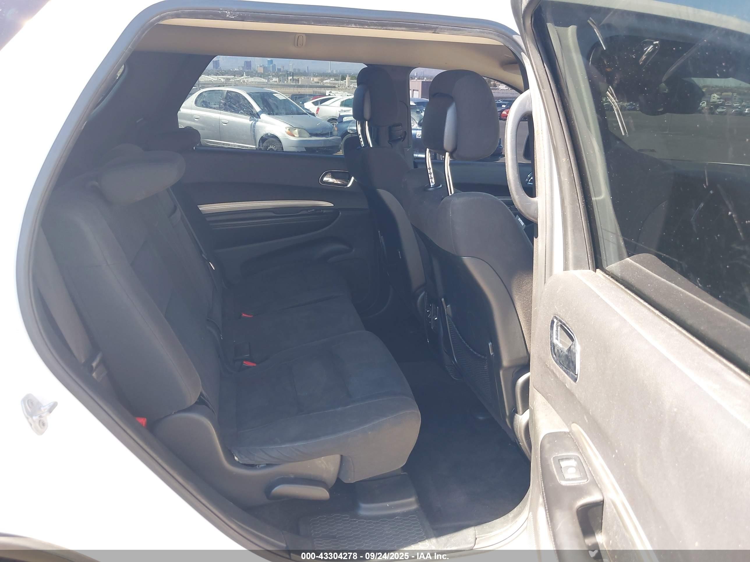 DODGE DURANGO image 8