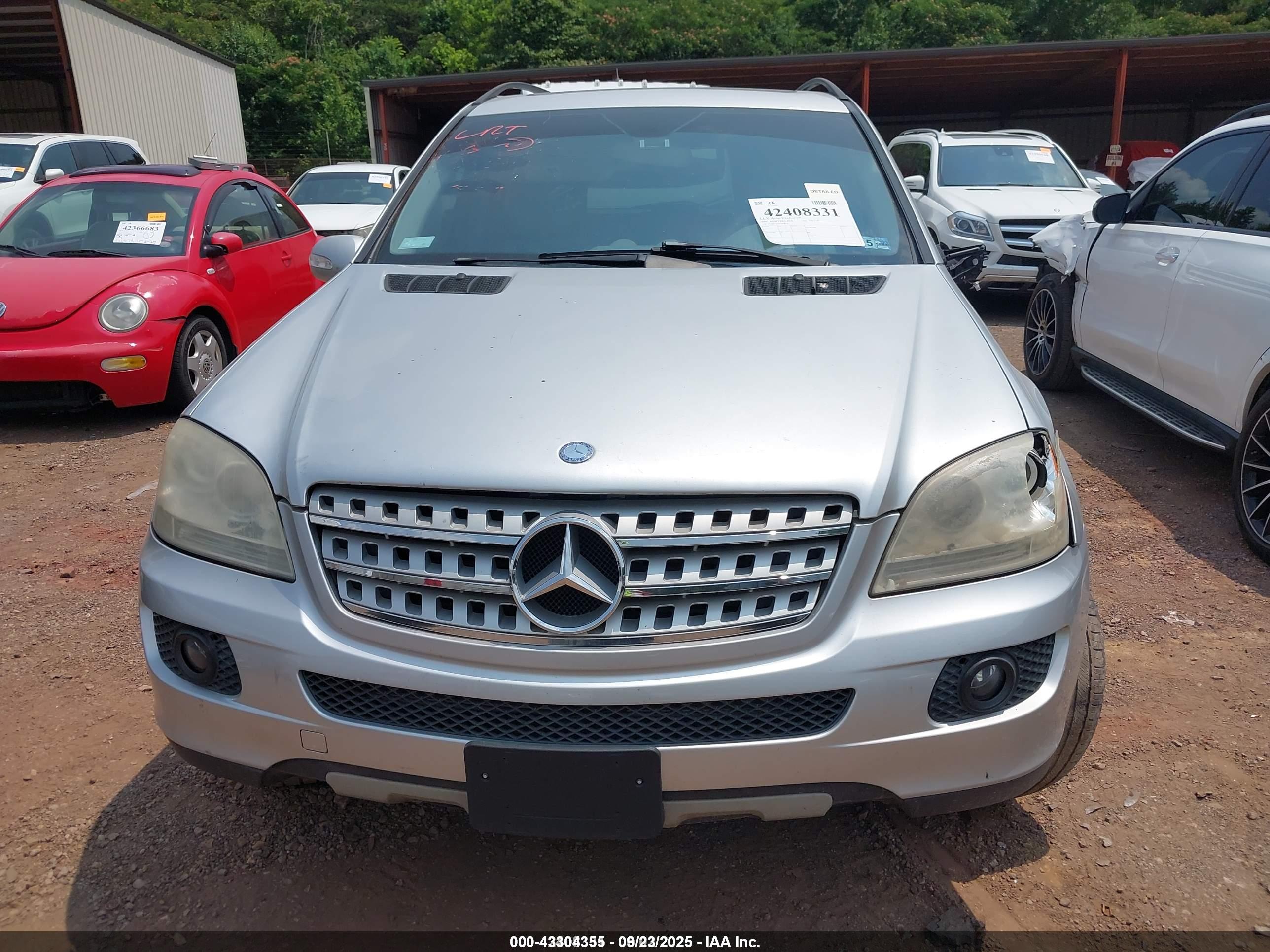 MERCEDES-BENZ ML image 6
